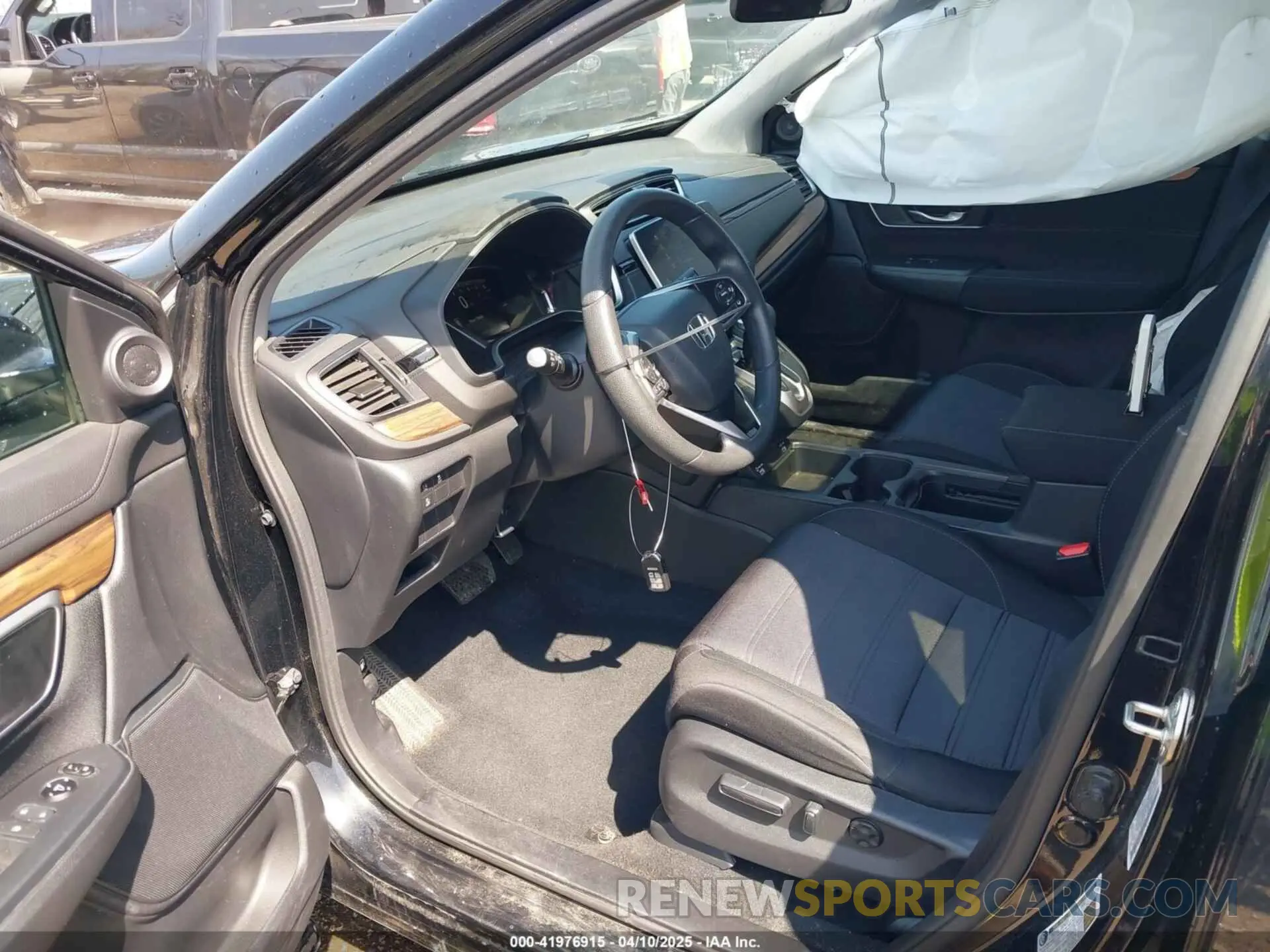 5 Фотография поврежденного автомобиля 7FARW2H53LE016222 HONDA CR-V 2020
