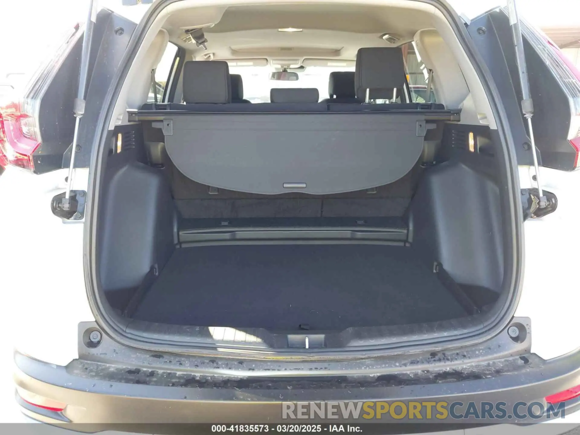 17 Фотография поврежденного автомобиля 7FARW2H57LE022475 HONDA CR-V 2020