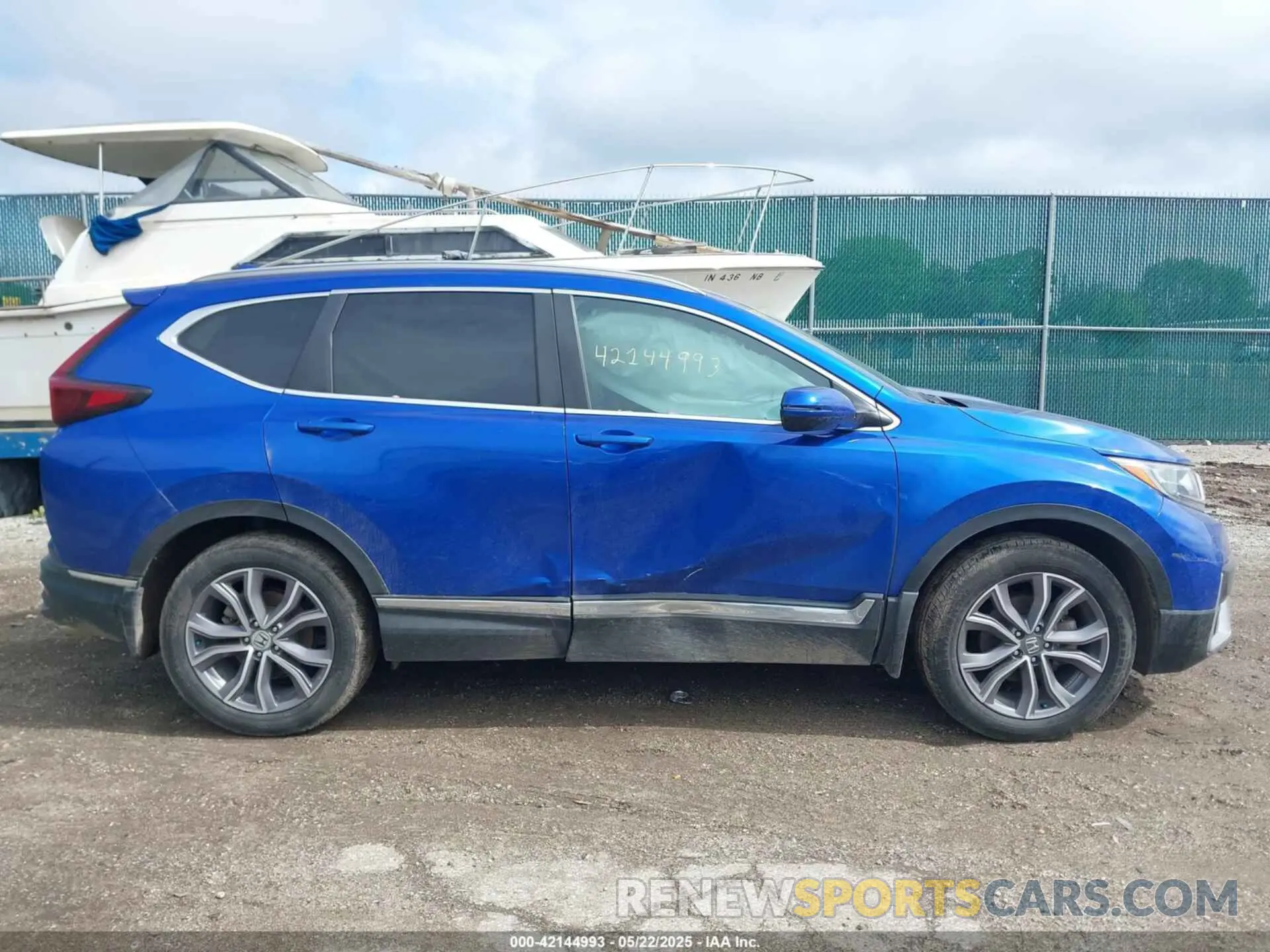 13 Photograph of a damaged car 7FARW2H97LE011107 HONDA CR-V 2020