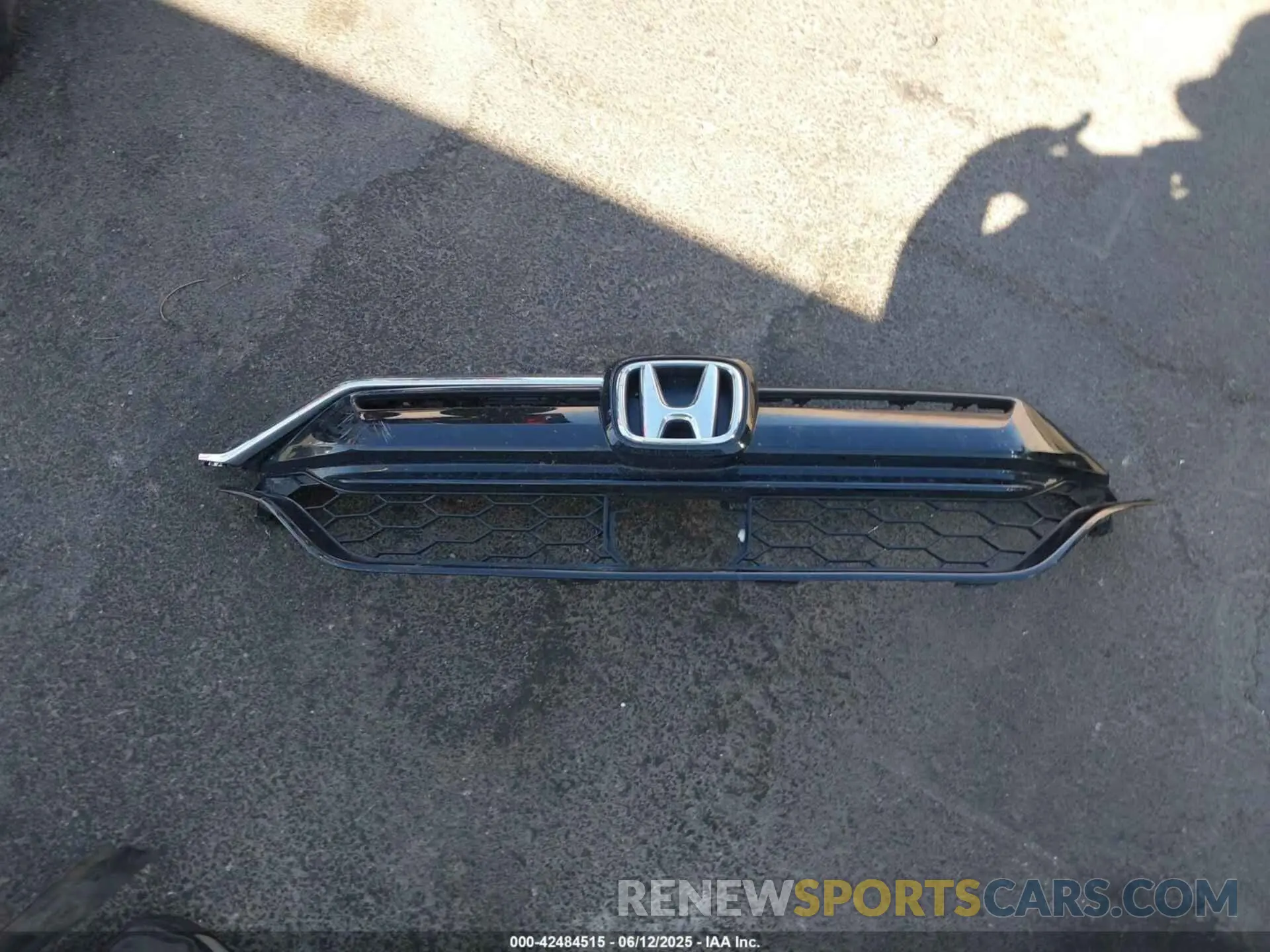 12 Photograph of a damaged car 2HKRW1H88MH423939 HONDA CR-V 2021