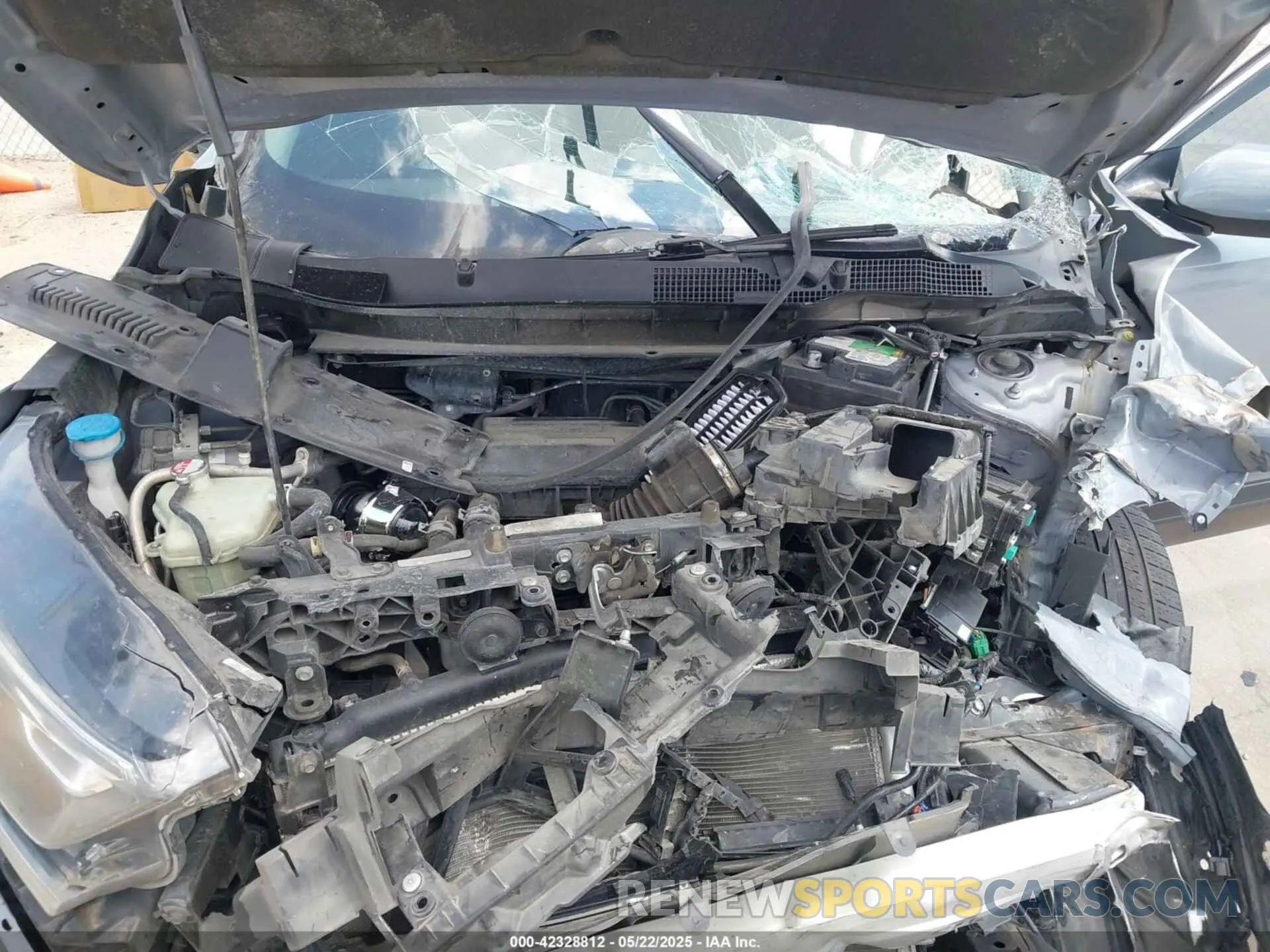 10 Photograph of a damaged car 2HKRW1H8XMH409296 HONDA CR-V 2021