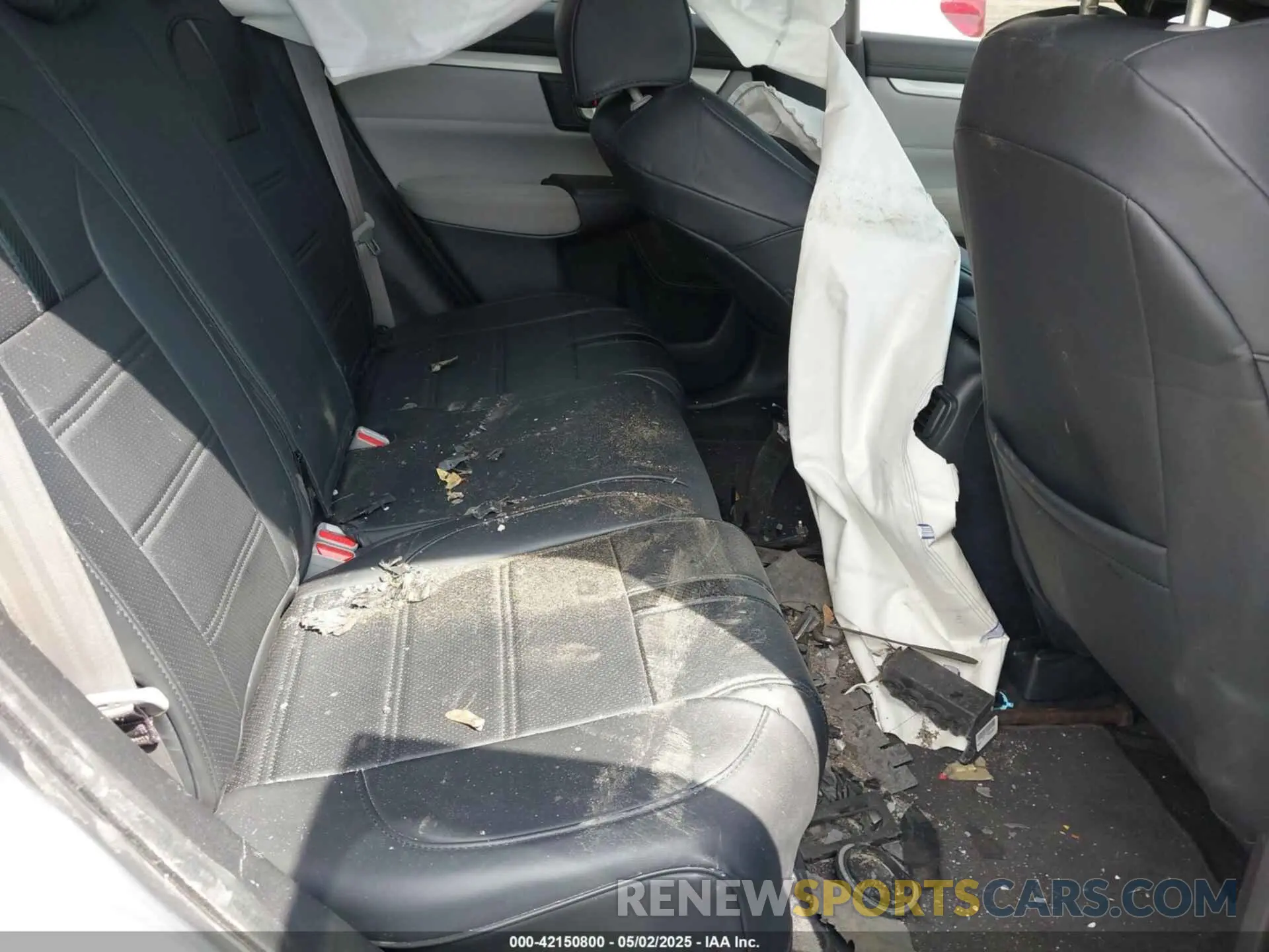 8 Photograph of a damaged car 2HKRW2H22MH632787 HONDA CR-V 2021