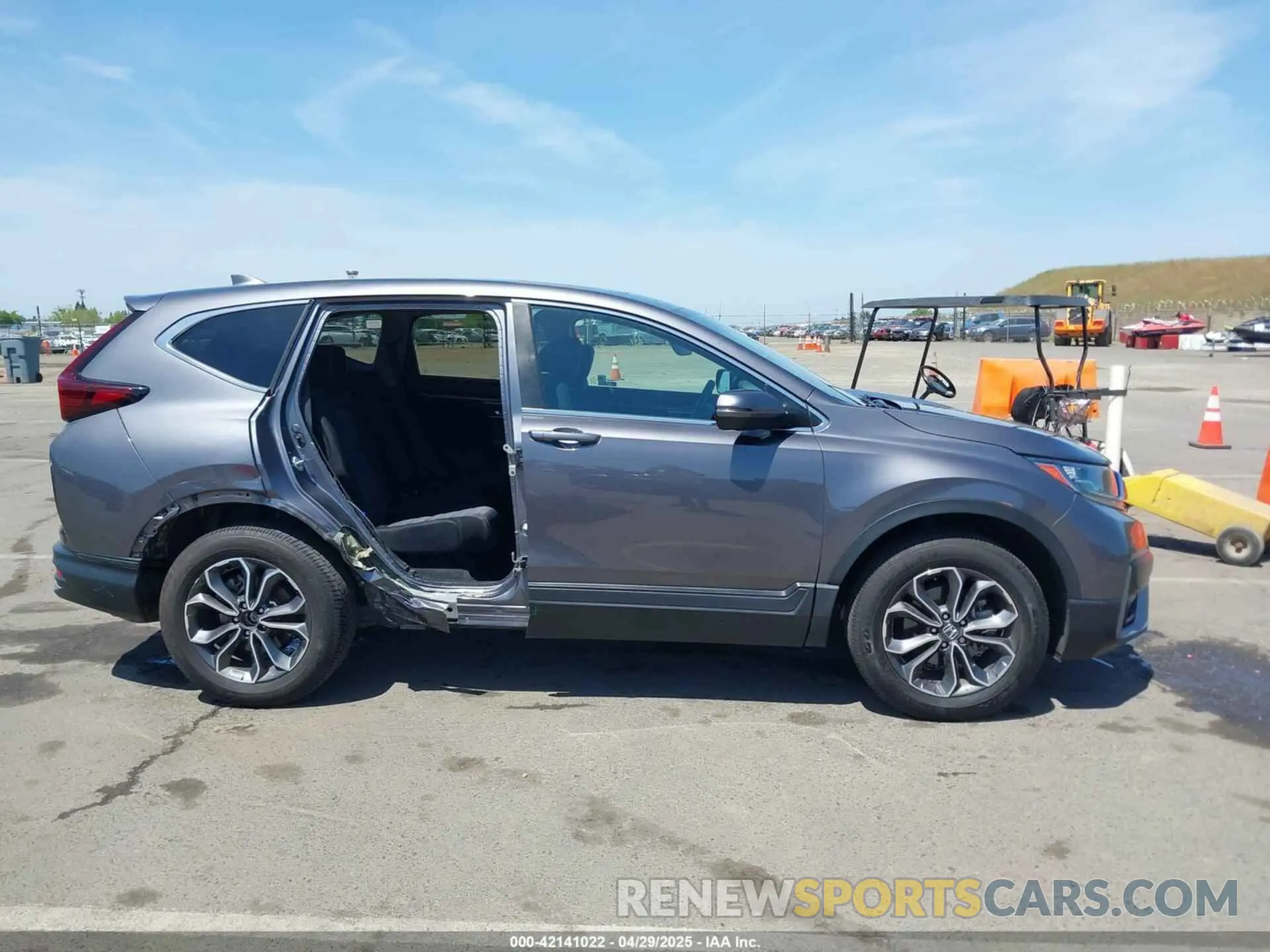 14 Photograph of a damaged car 2HKRW2H54MH620893 HONDA CR-V 2021