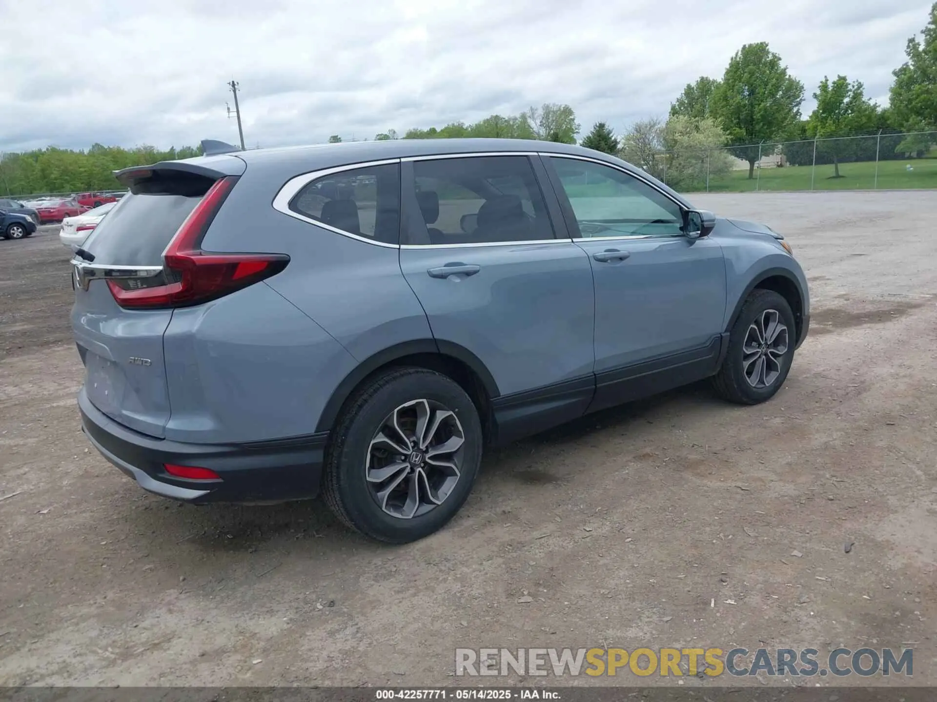 4 Photograph of a damaged car 2HKRW2H55MH628744 HONDA CR-V 2021