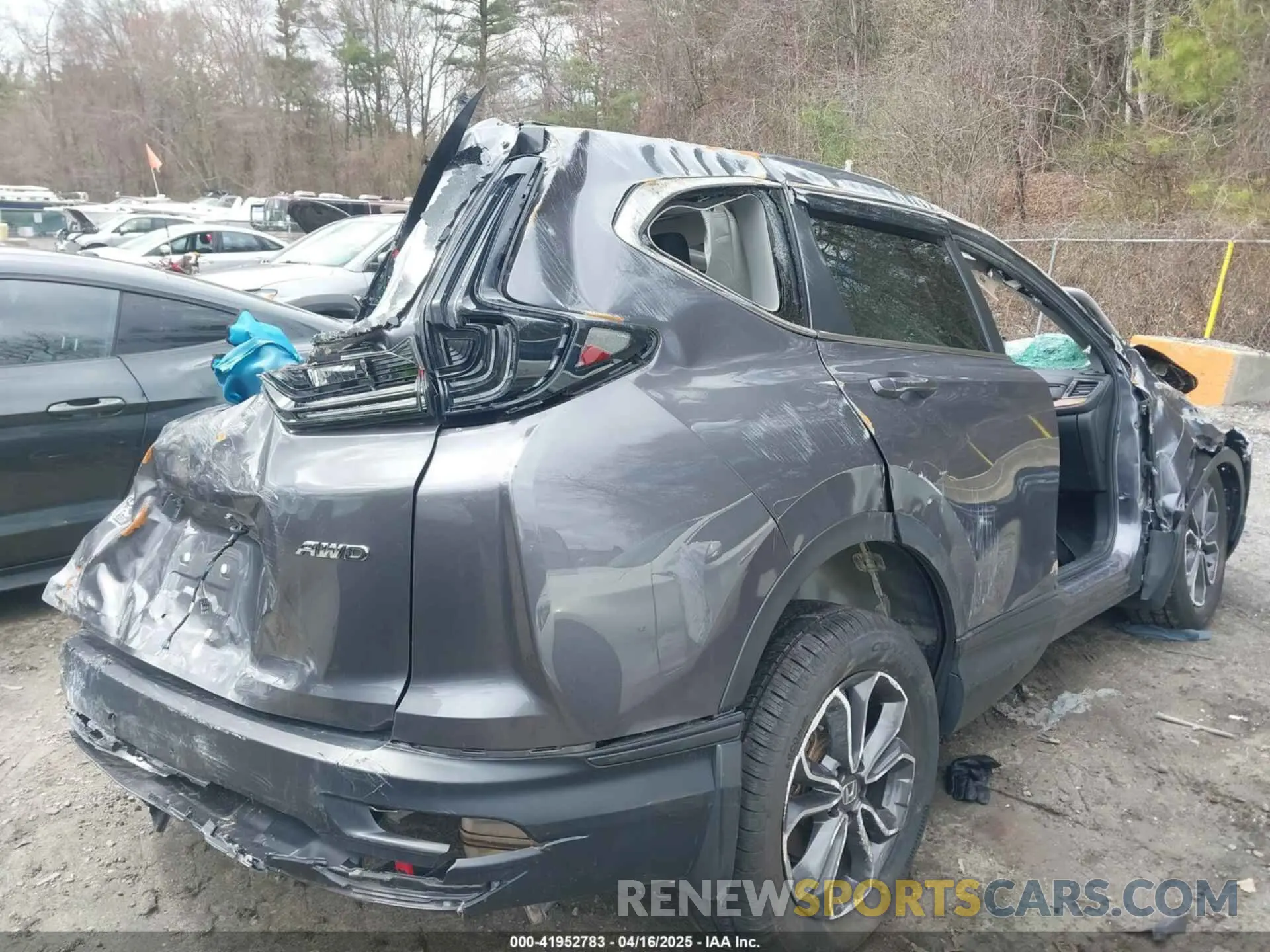 4 Photograph of a damaged car 2HKRW2H56MH683347 HONDA CR-V 2021