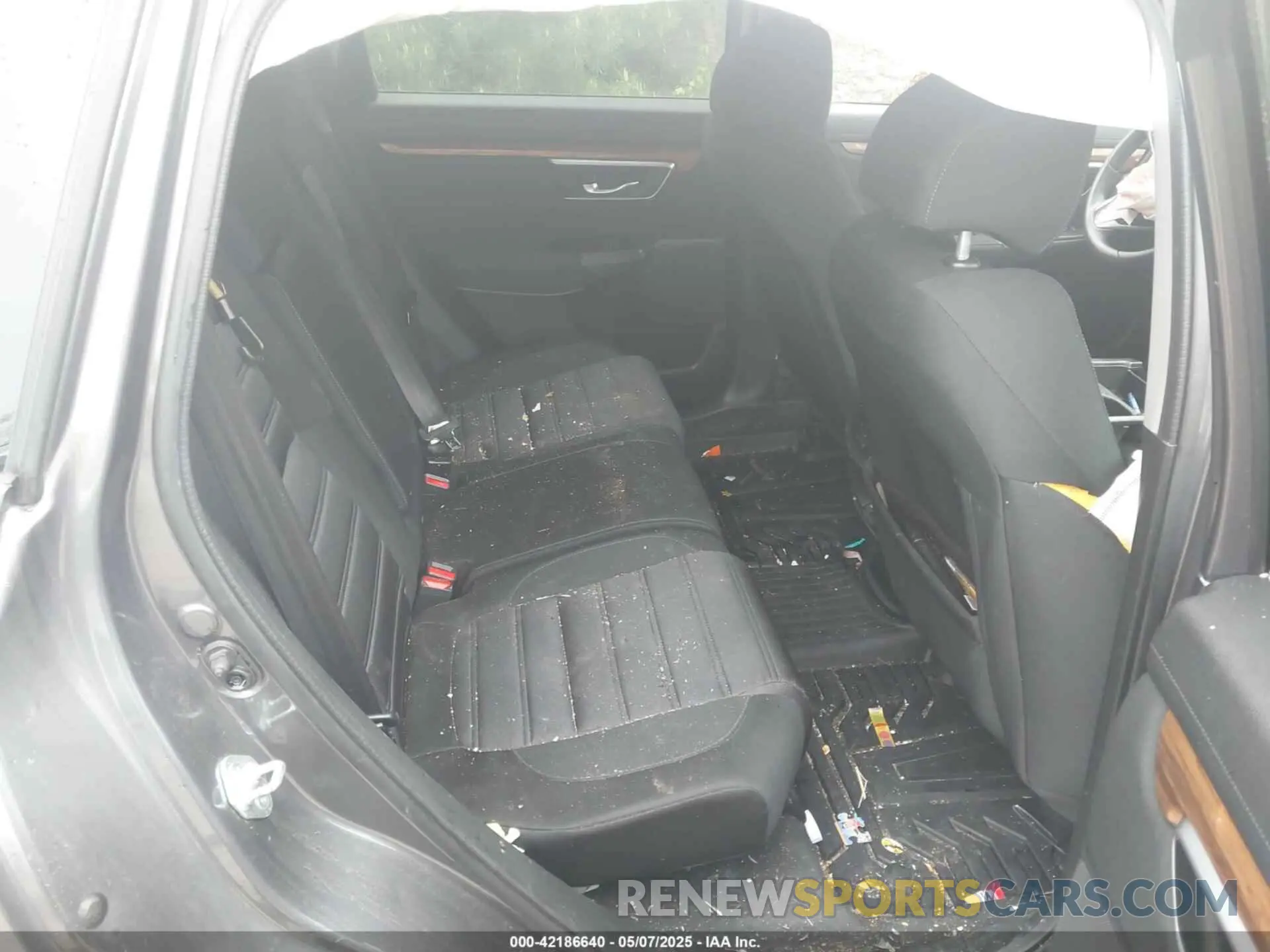 8 Photograph of a damaged car 2HKRW2H57MH626803 HONDA CR-V 2021
