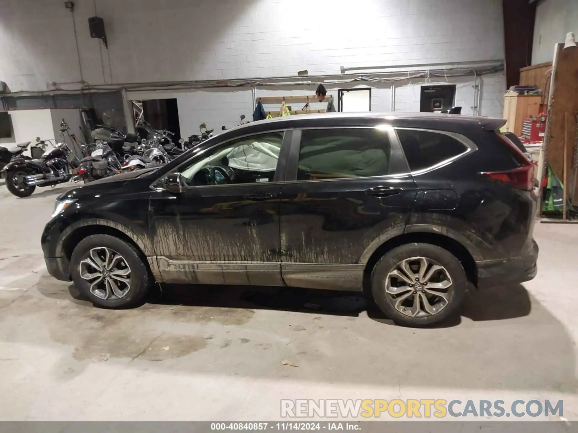 14 Photograph of a damaged car 2HKRW2H59MH618833 HONDA CR-V 2021