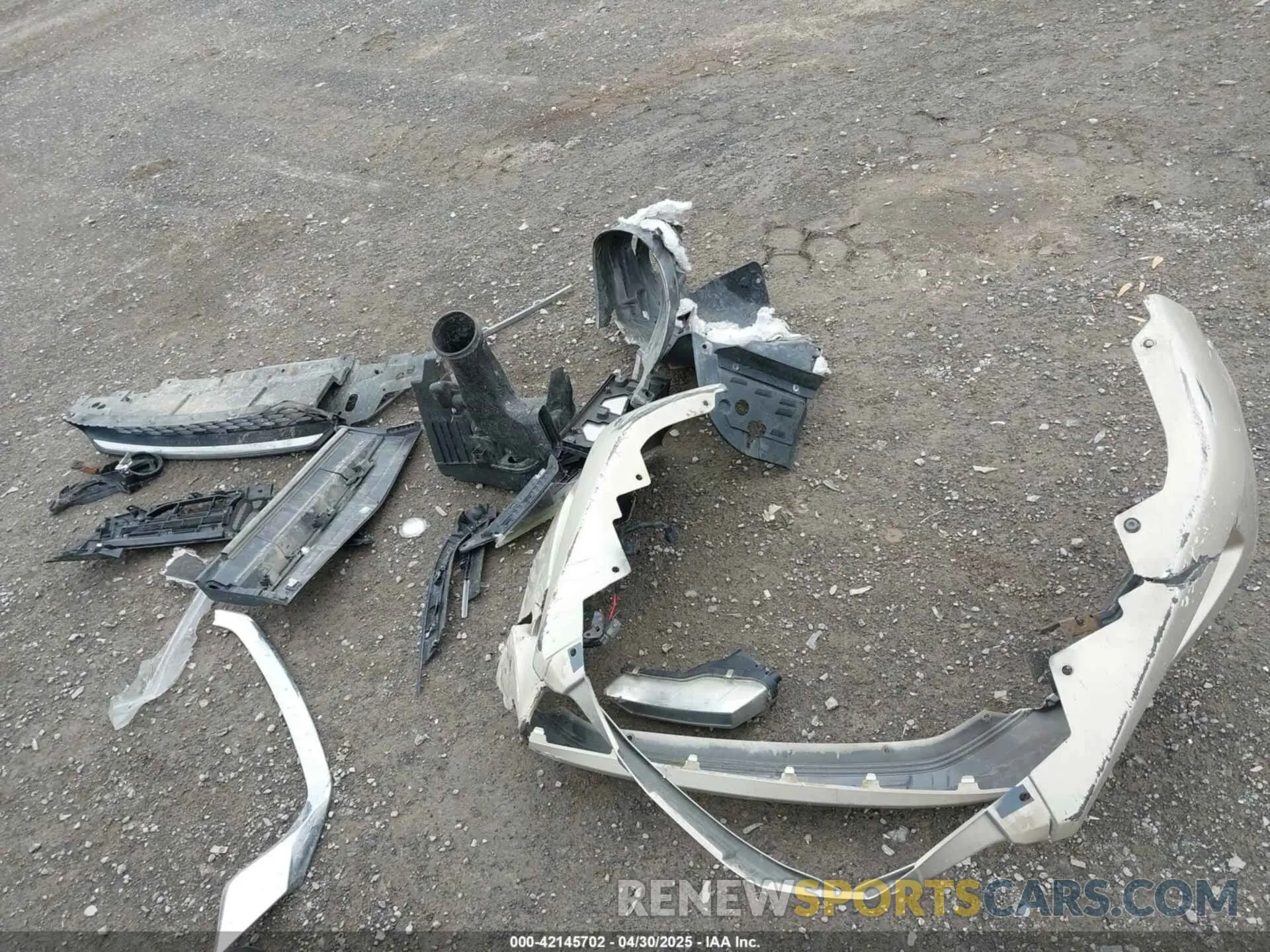 12 Photograph of a damaged car 2HKRW2H81MH617945 HONDA CR-V 2021