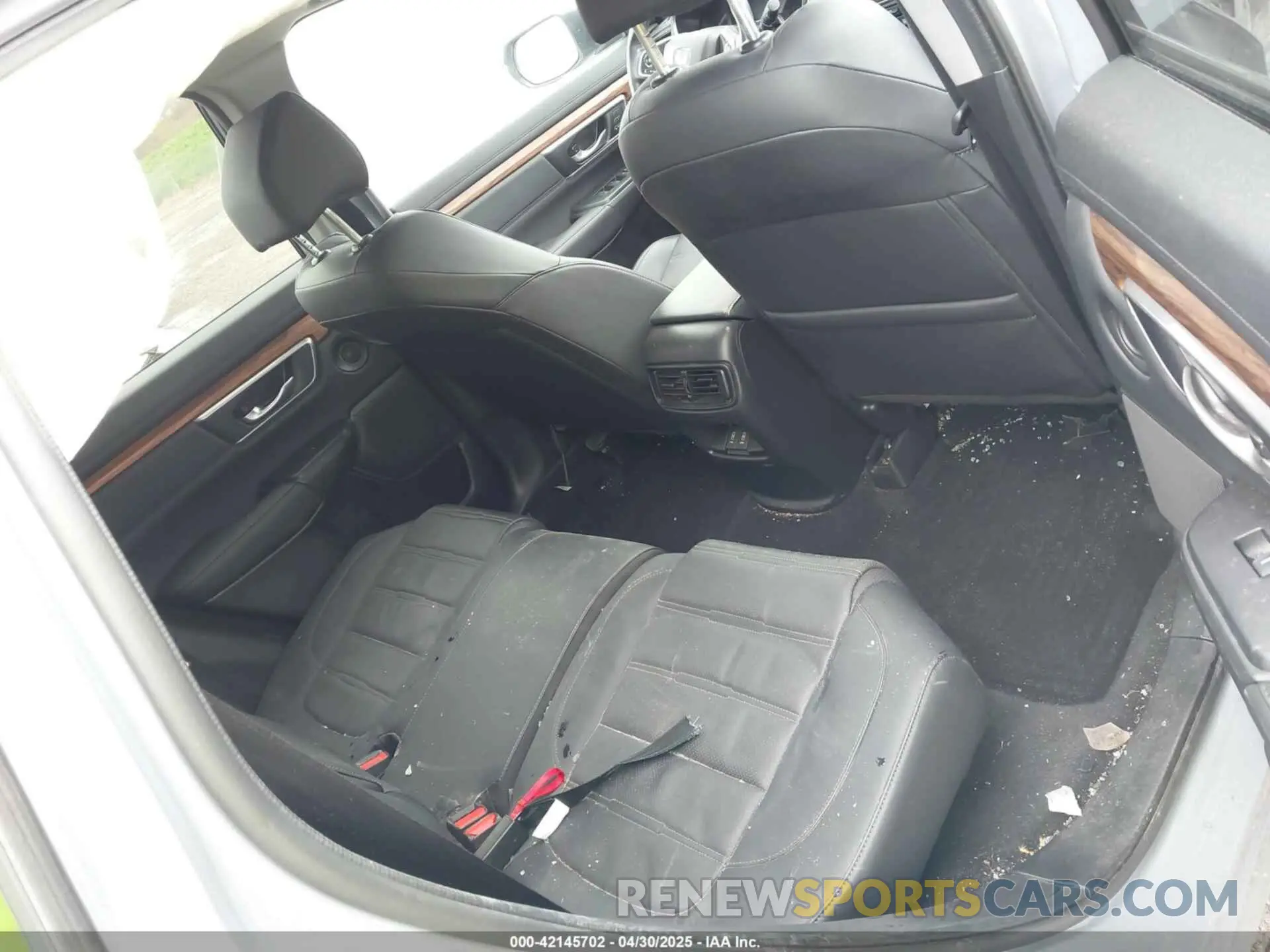 8 Photograph of a damaged car 2HKRW2H81MH617945 HONDA CR-V 2021