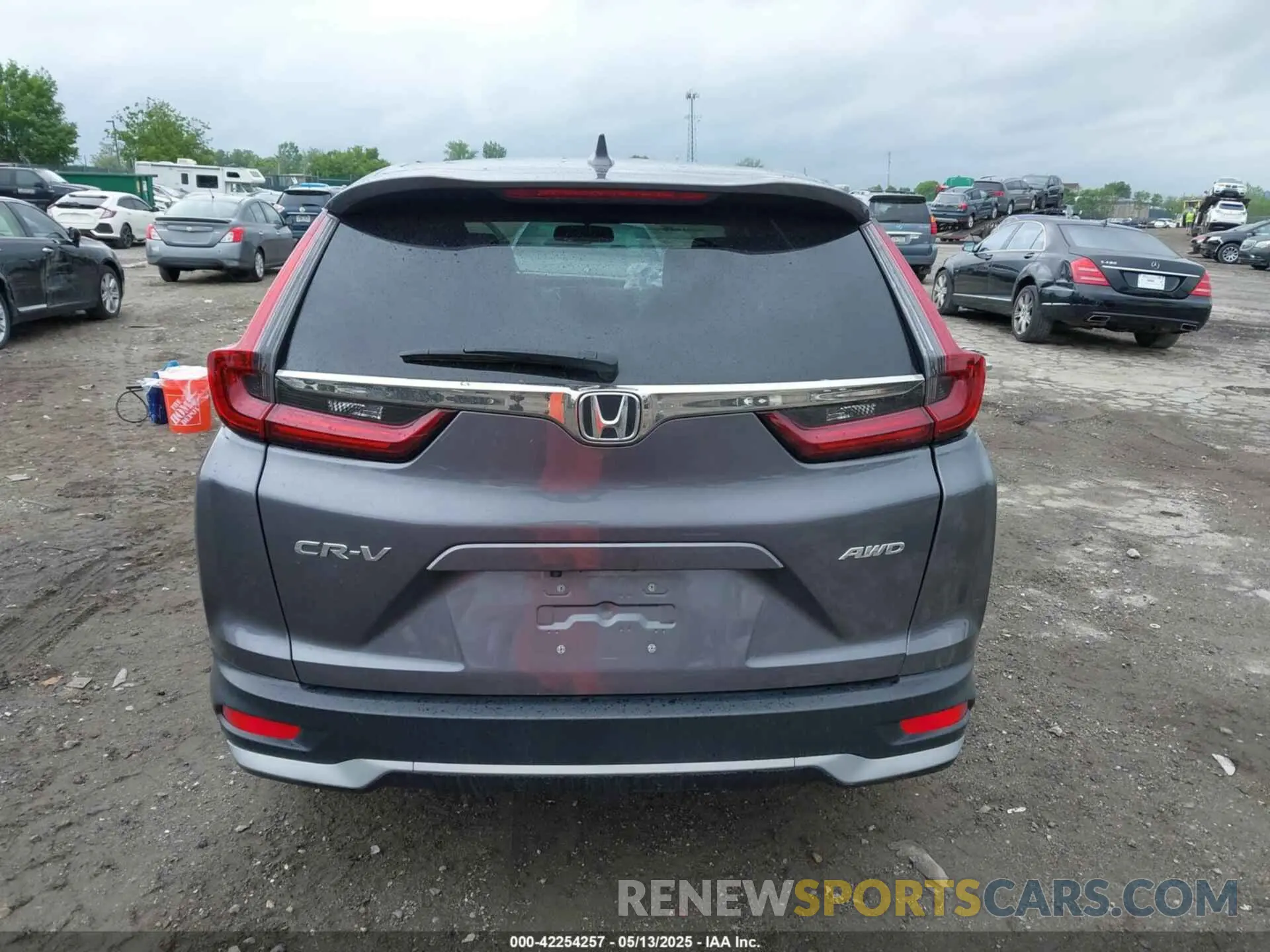 16 Photograph of a damaged car 2HKRW2H83MH607305 HONDA CR-V 2021