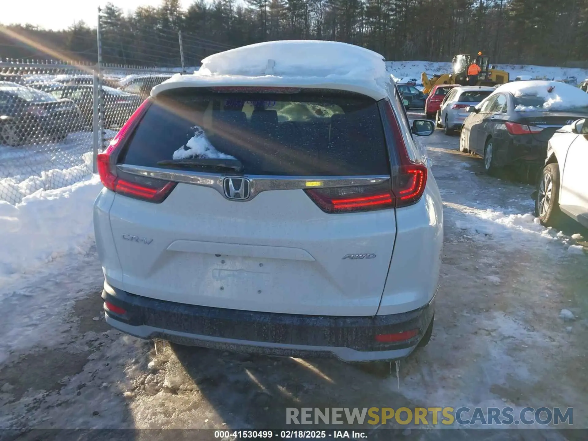 16 Photograph of a damaged car 2HKRW2H83MH634505 HONDA CR-V 2021