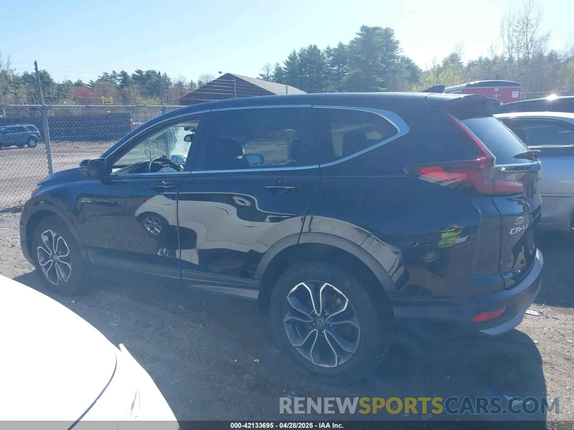 14 Photograph of a damaged car 2HKRW2H84MH623206 HONDA CR-V 2021