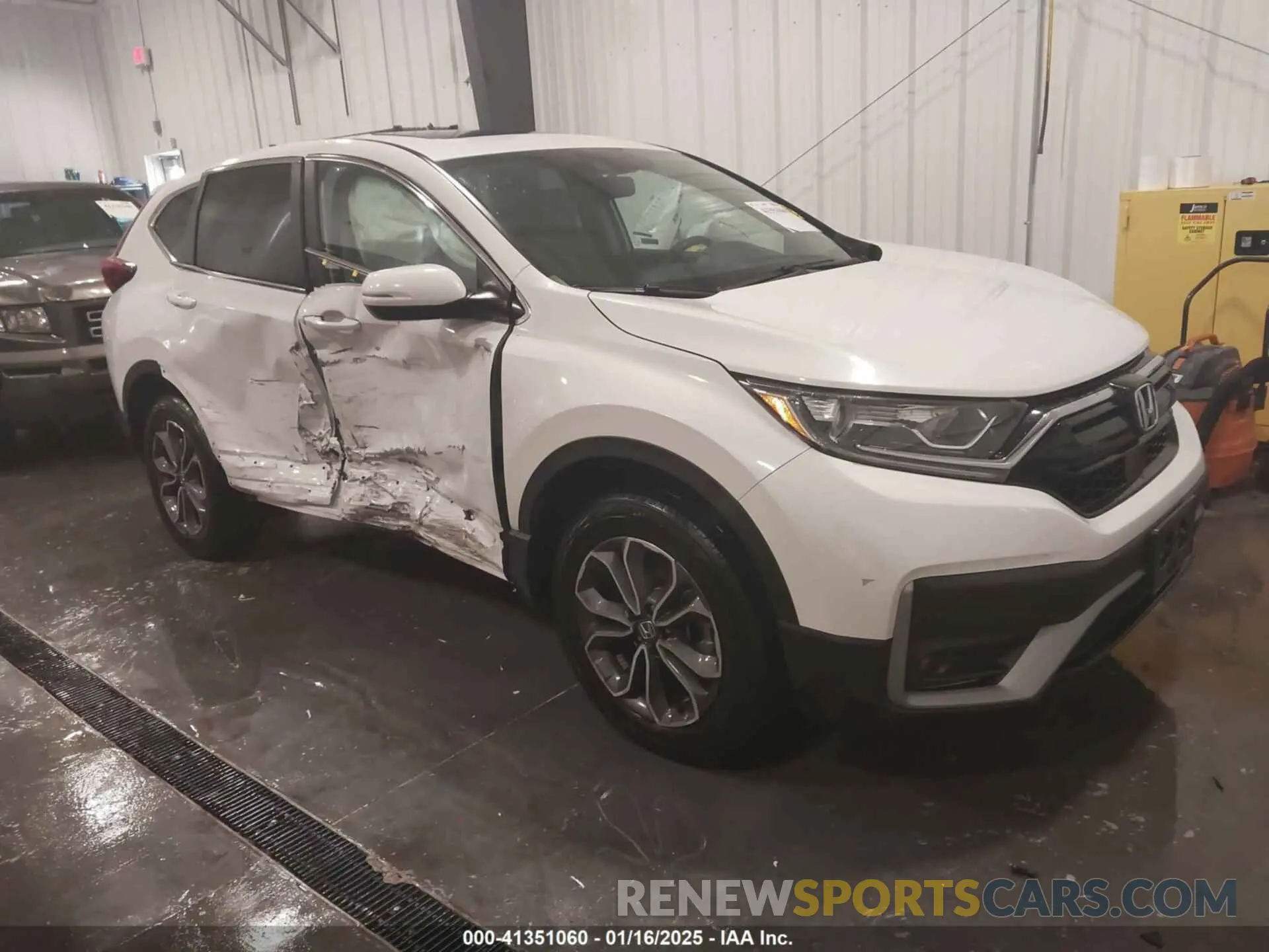 1 Photograph of a damaged car 2HKRW2H87MH602415 HONDA CR-V 2021