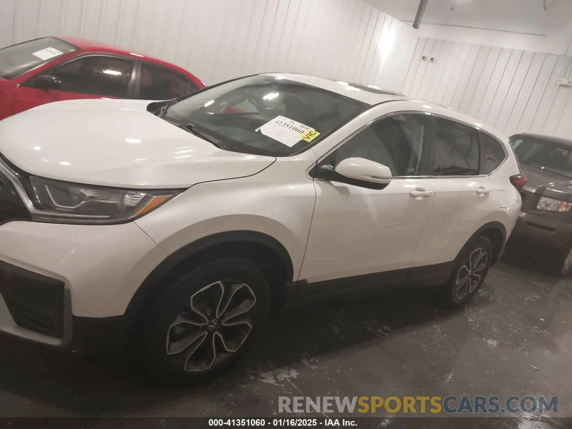 14 Photograph of a damaged car 2HKRW2H87MH602415 HONDA CR-V 2021