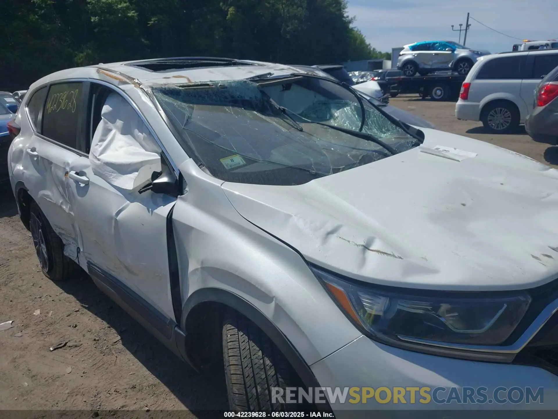 6 Photograph of a damaged car 2HKRW2H87MH619747 HONDA CR-V 2021