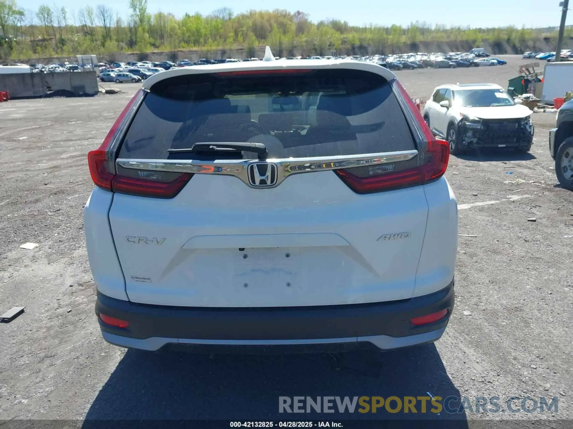 16 Photograph of a damaged car 2HKRW2H87MH678152 HONDA CR-V 2021