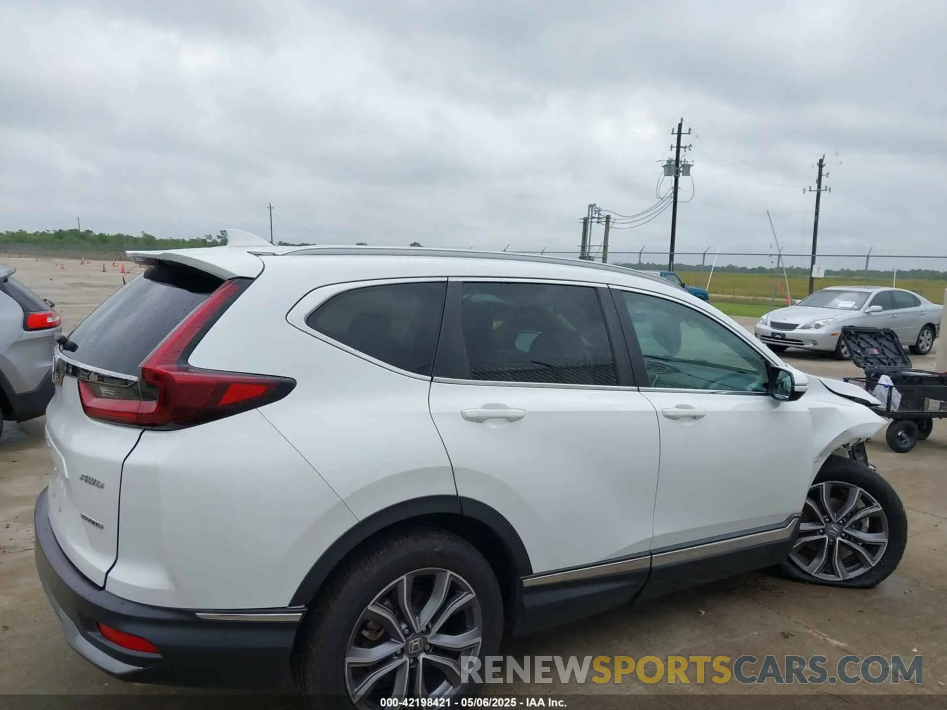 13 Photograph of a damaged car 2HKRW2H98MH669288 HONDA CR-V 2021