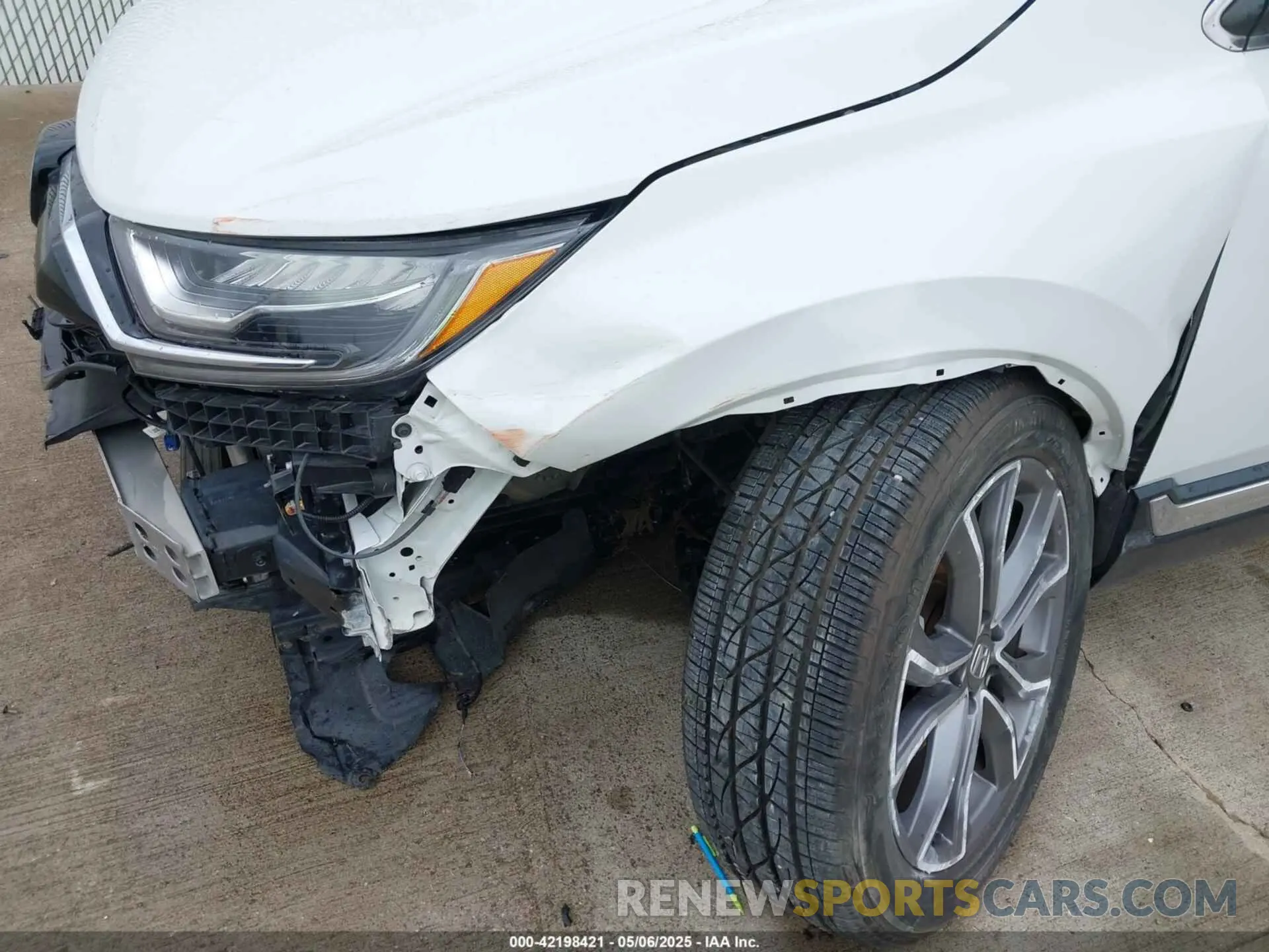 6 Photograph of a damaged car 2HKRW2H98MH669288 HONDA CR-V 2021
