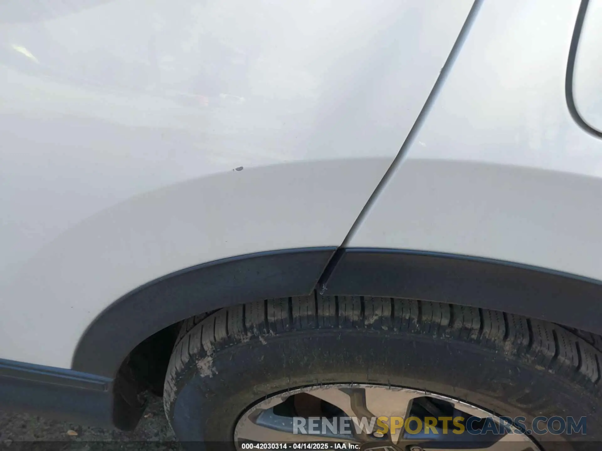 6 Photograph of a damaged car 5J6RW1H23MA000490 HONDA CR-V 2021