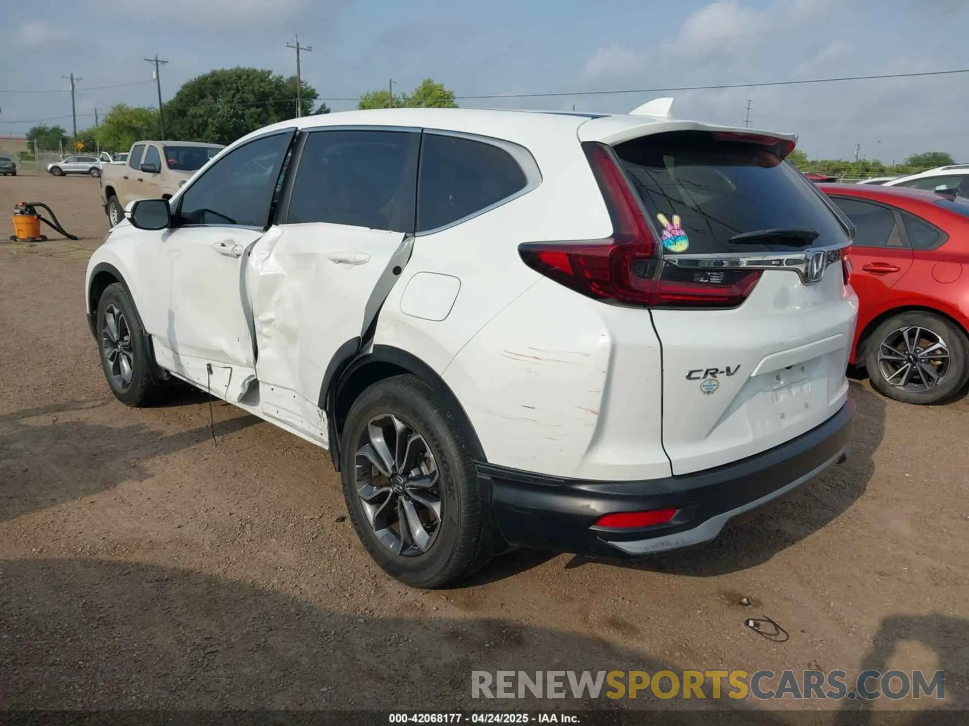 3 Photograph of a damaged car 5J6RW1H50MA014566 HONDA CR-V 2021