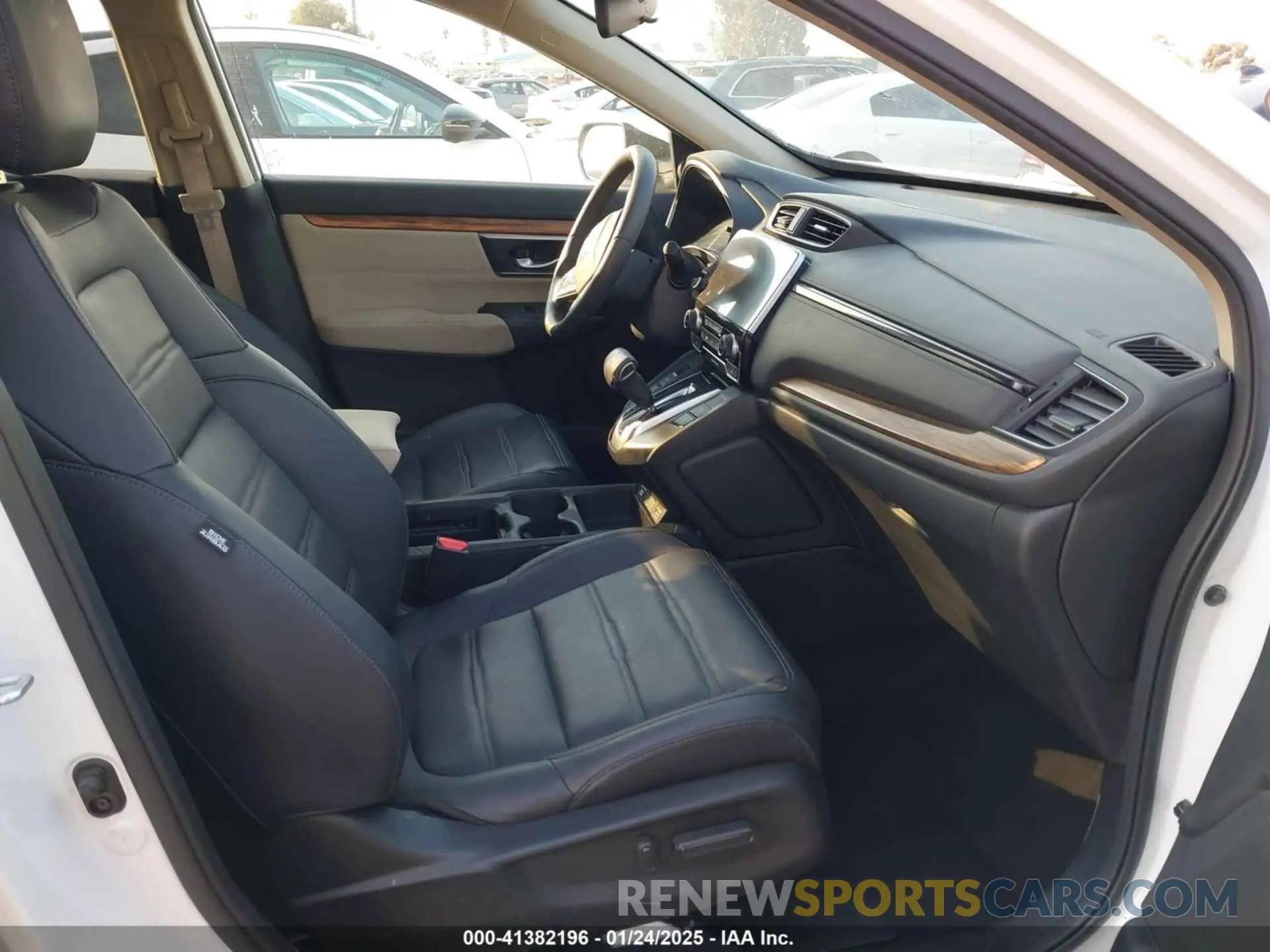 5 Photograph of a damaged car 5J6RW1H56MA013728 HONDA CR-V 2021