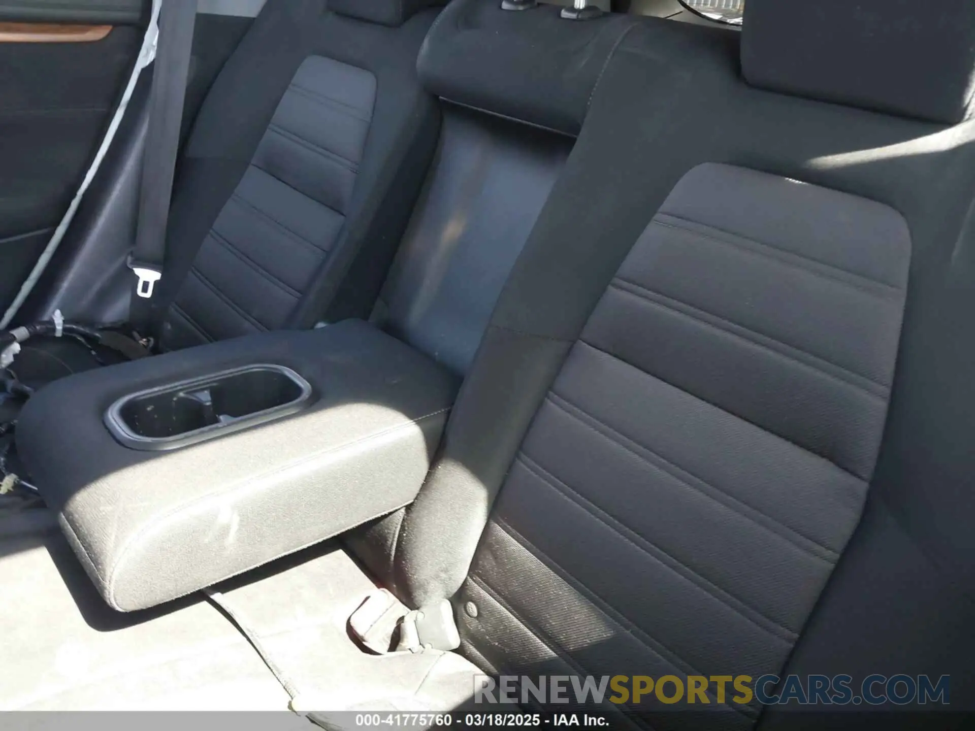 8 Фотография поврежденного автомобиля 5J6RW2H83MA011659 HONDA CR-V 2021