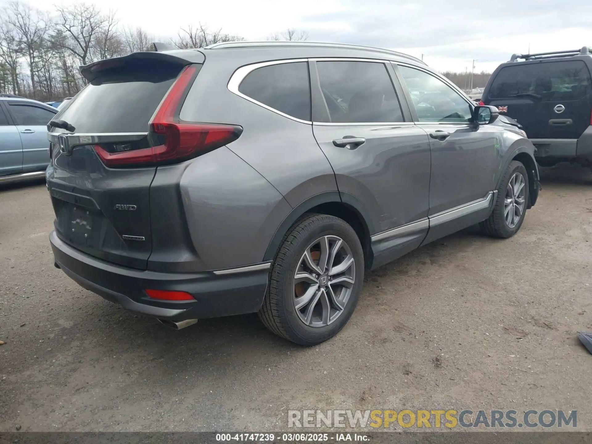 4 Photograph of a damaged car 5J6RW2H91ML019241 HONDA CR-V 2021