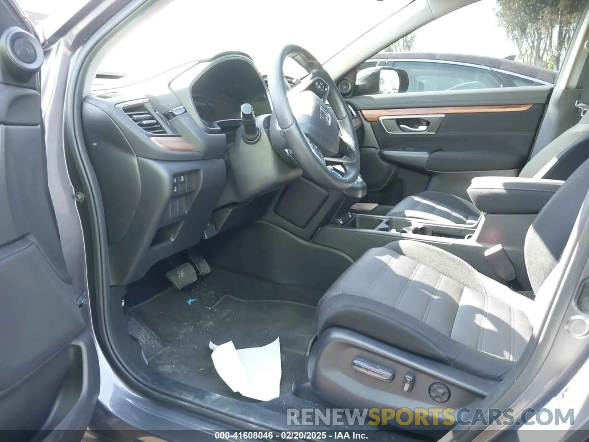 18 Photograph of a damaged car 7FART6H50ME023324 HONDA CR-V 2021