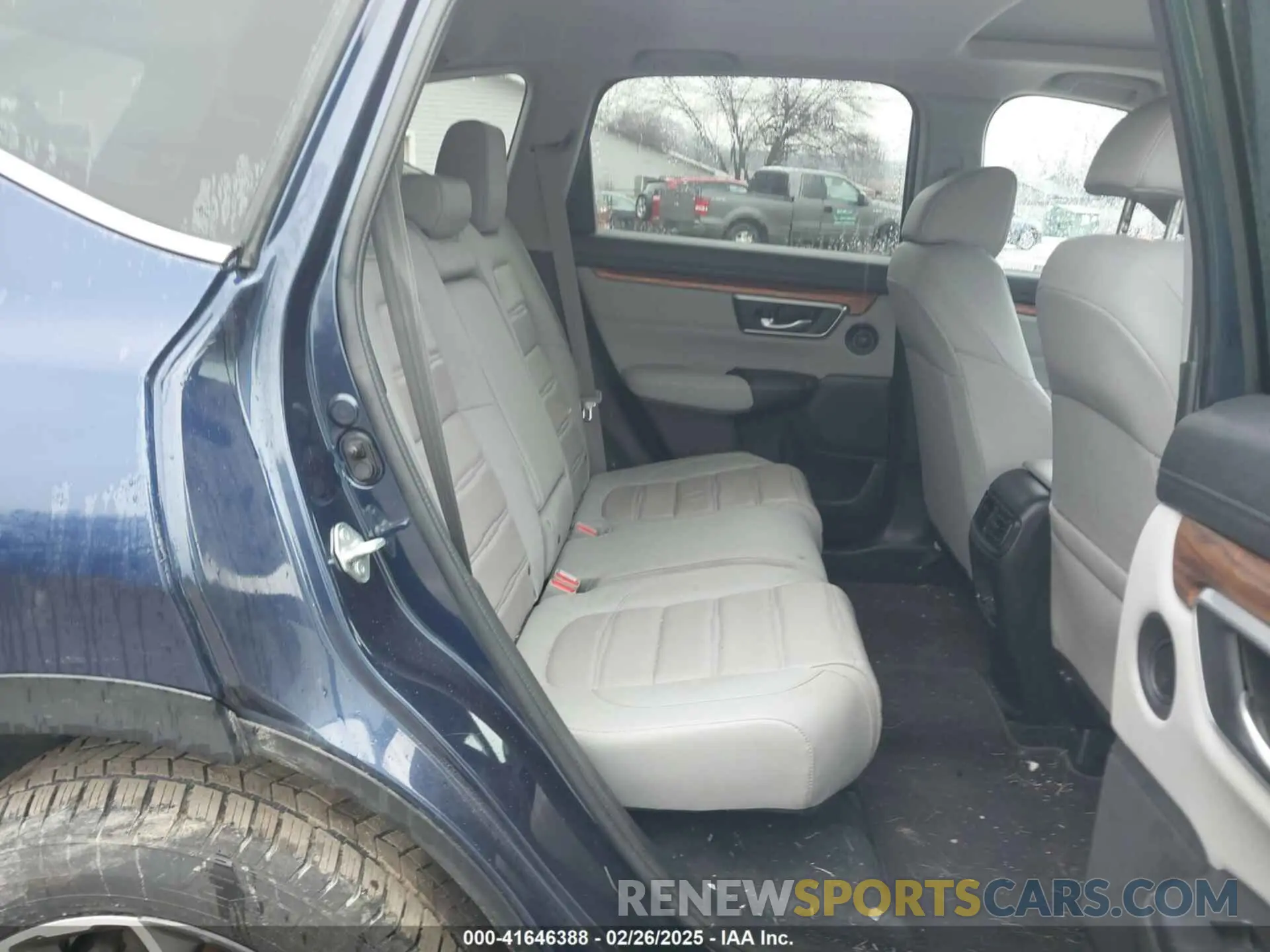 8 Photograph of a damaged car 7FART6H81ME037226 HONDA CR-V 2021
