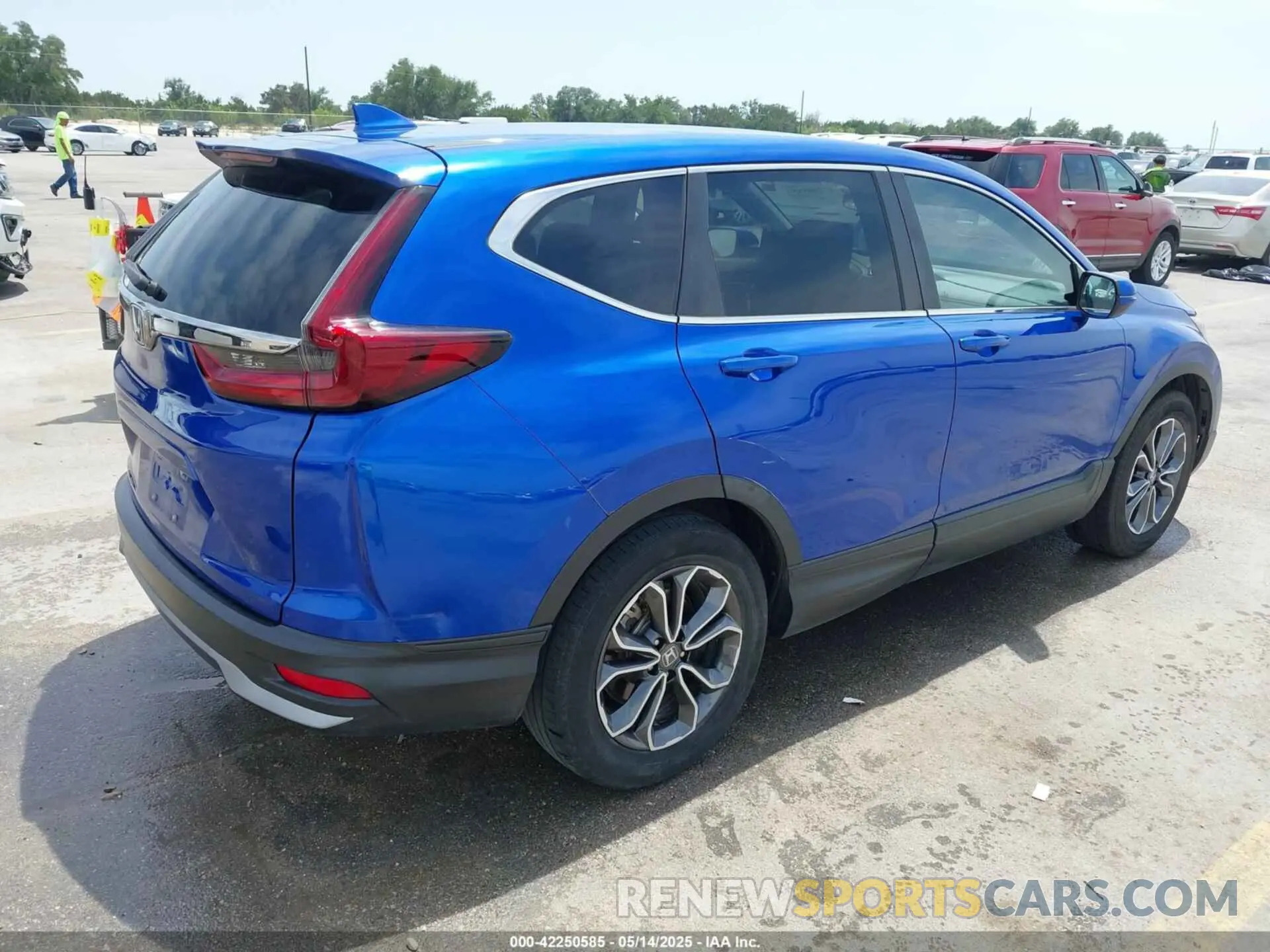 4 Фотография поврежденного автомобиля 7FARW1H58ME012839 HONDA CR-V 2021