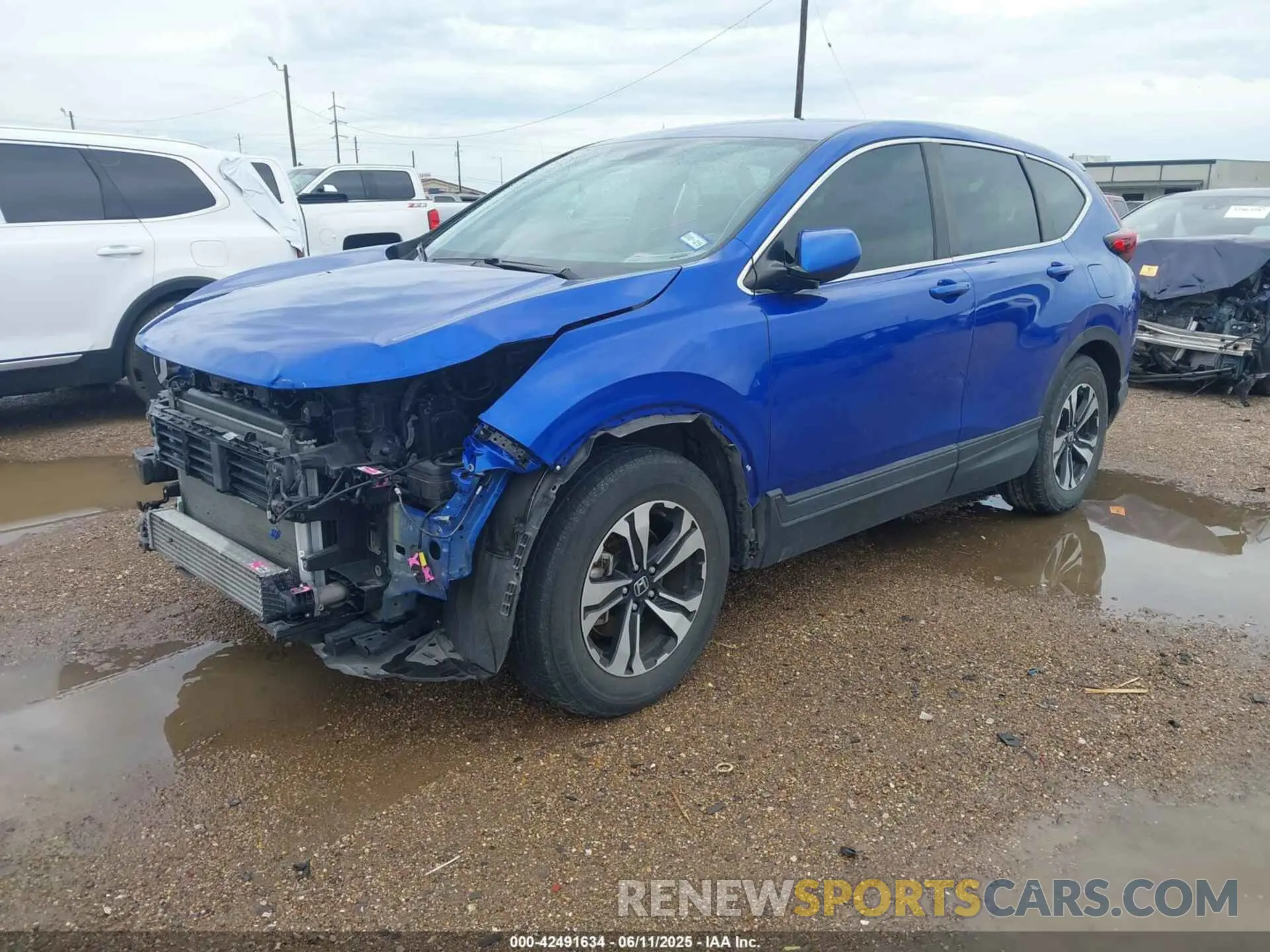 2 Photograph of a damaged car 7FARW1H72ME022381 HONDA CR-V 2021