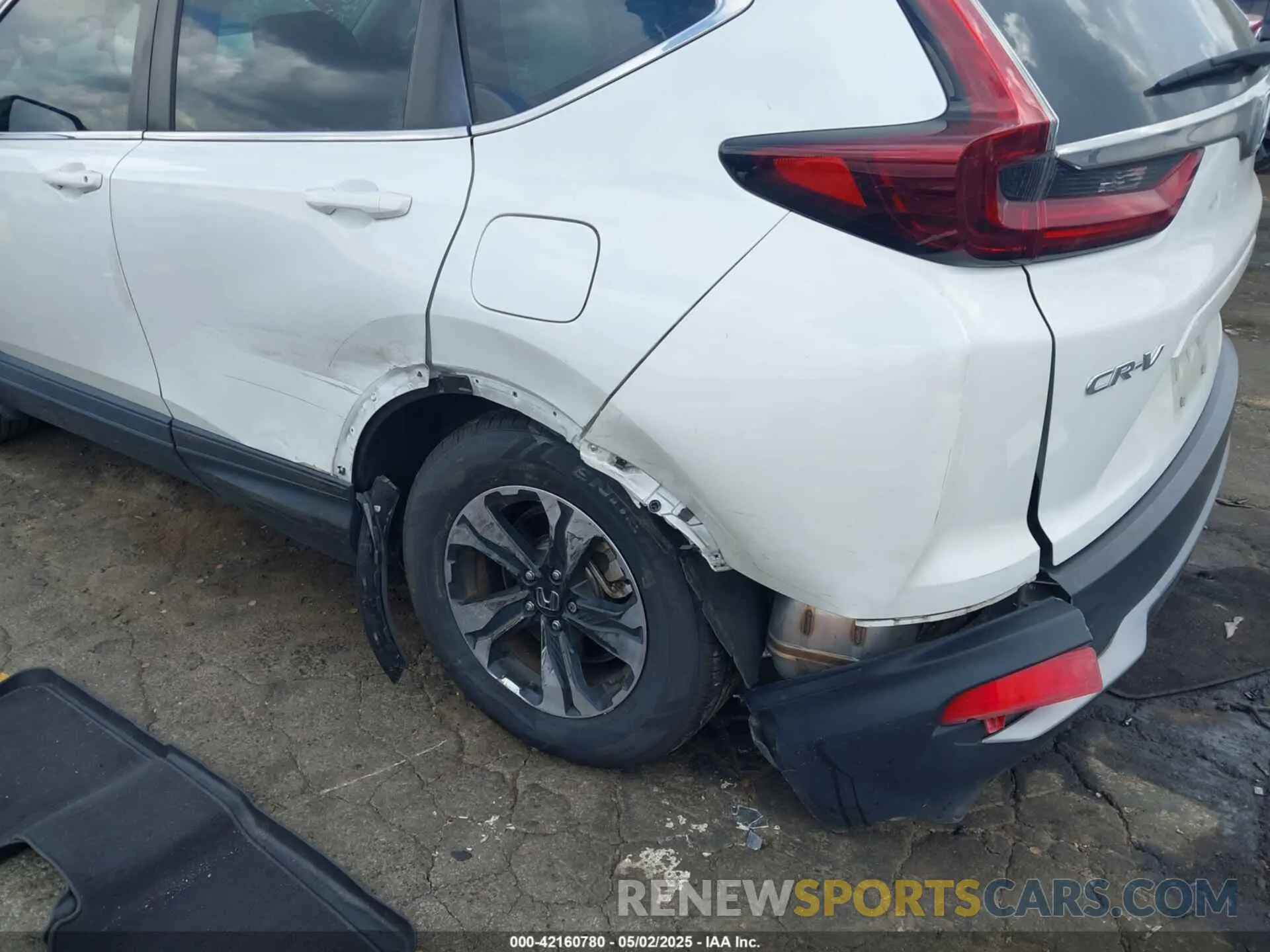 6 Фотография поврежденного автомобиля 7FARW1H74ME024990 HONDA CR-V 2021