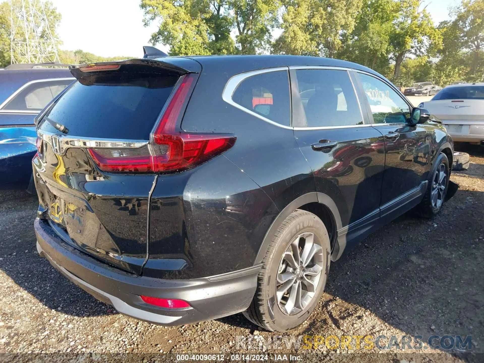 4 Фотография поврежденного автомобиля 7FARW1H87ME013135 HONDA CR-V 2021