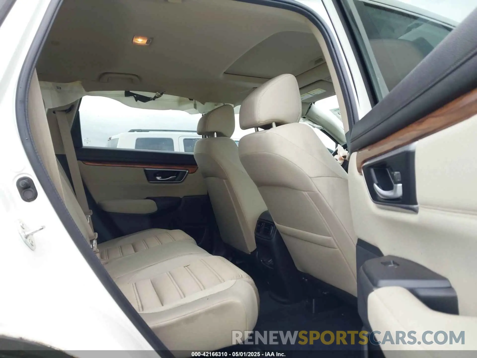 8 Фотография поврежденного автомобиля 7FARW2H51ME028306 HONDA CR-V 2021