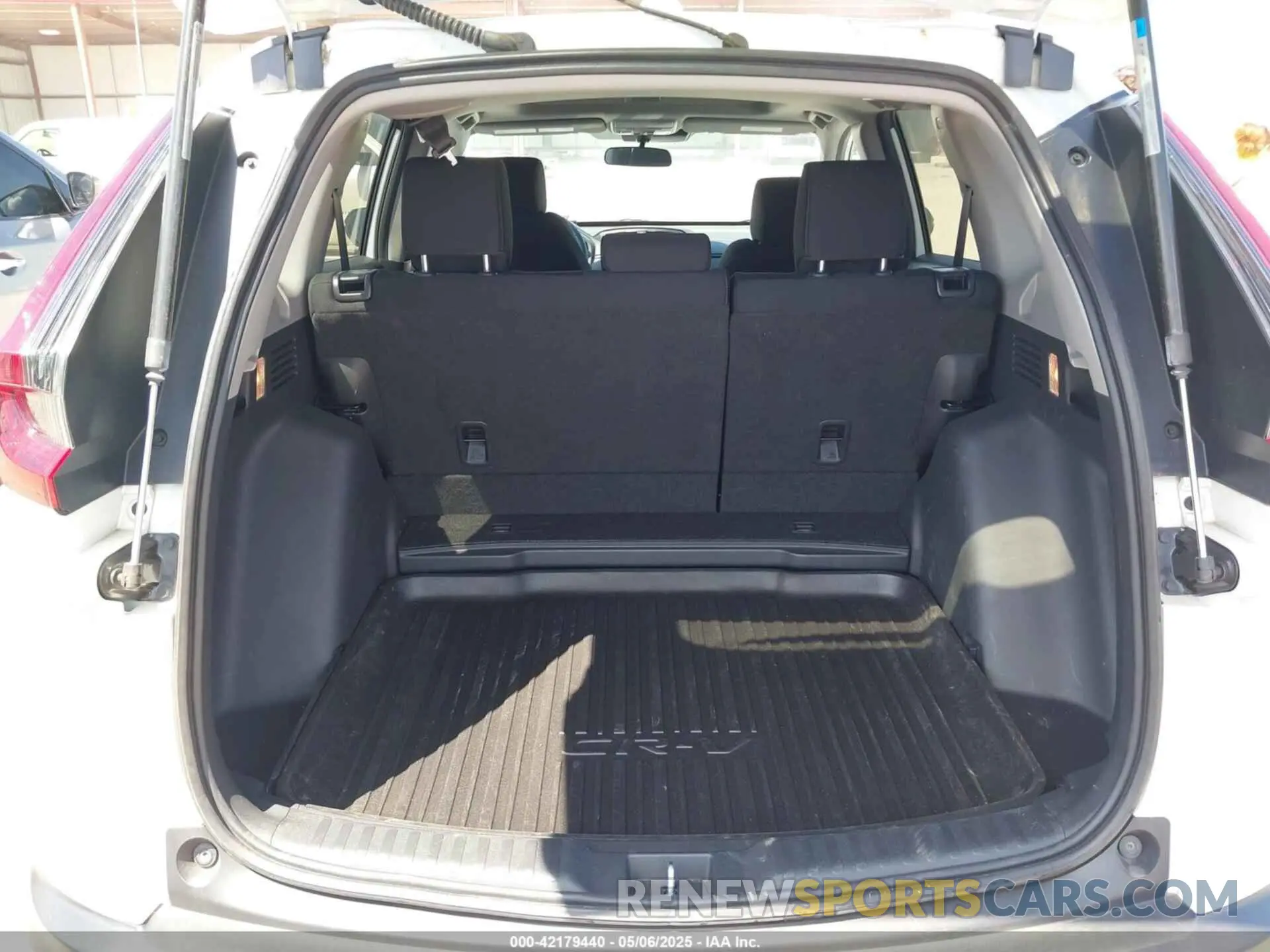 18 Фотография поврежденного автомобиля 7FARW2H55ME017552 HONDA CR-V 2021