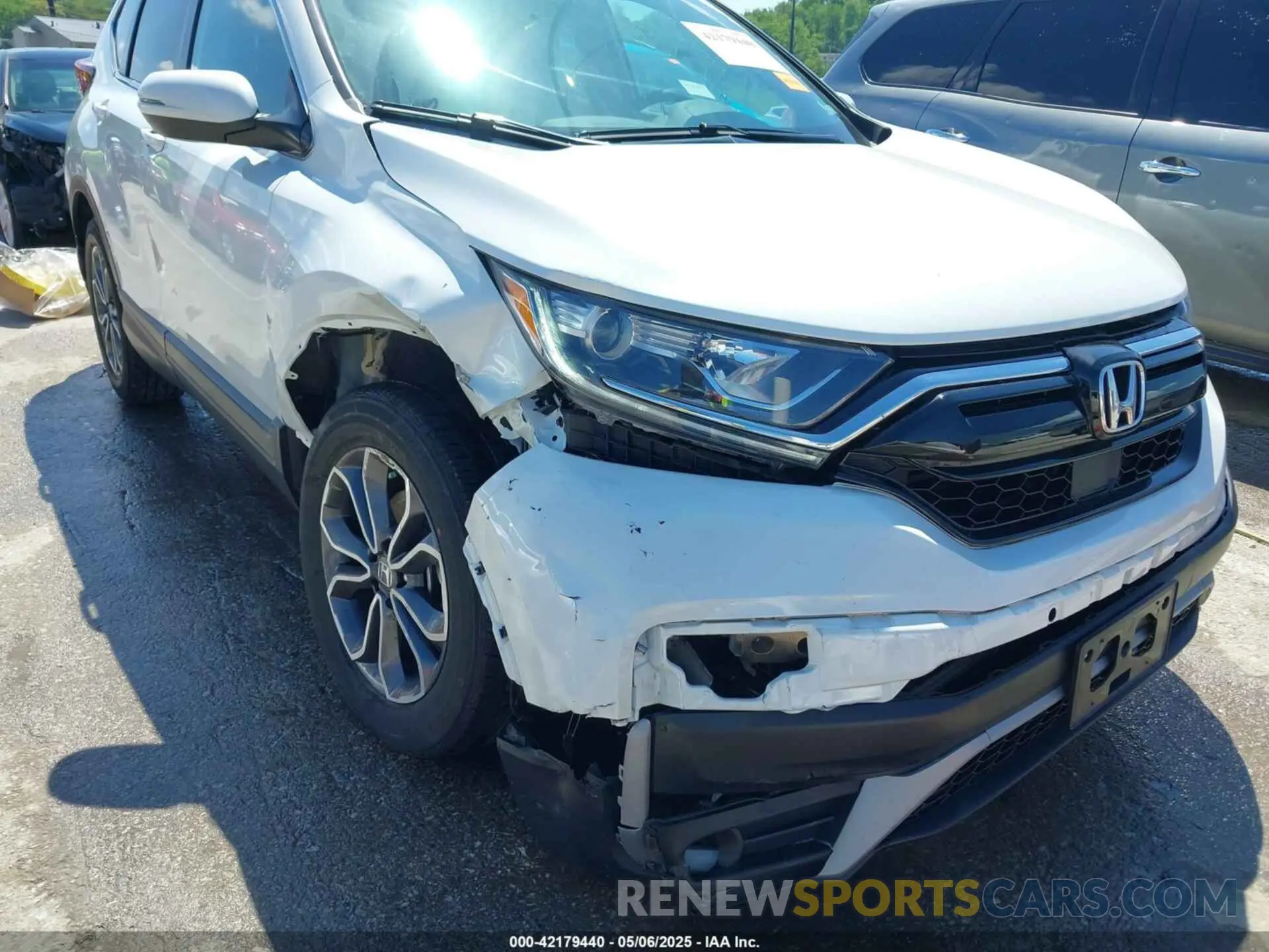 6 Фотография поврежденного автомобиля 7FARW2H55ME017552 HONDA CR-V 2021