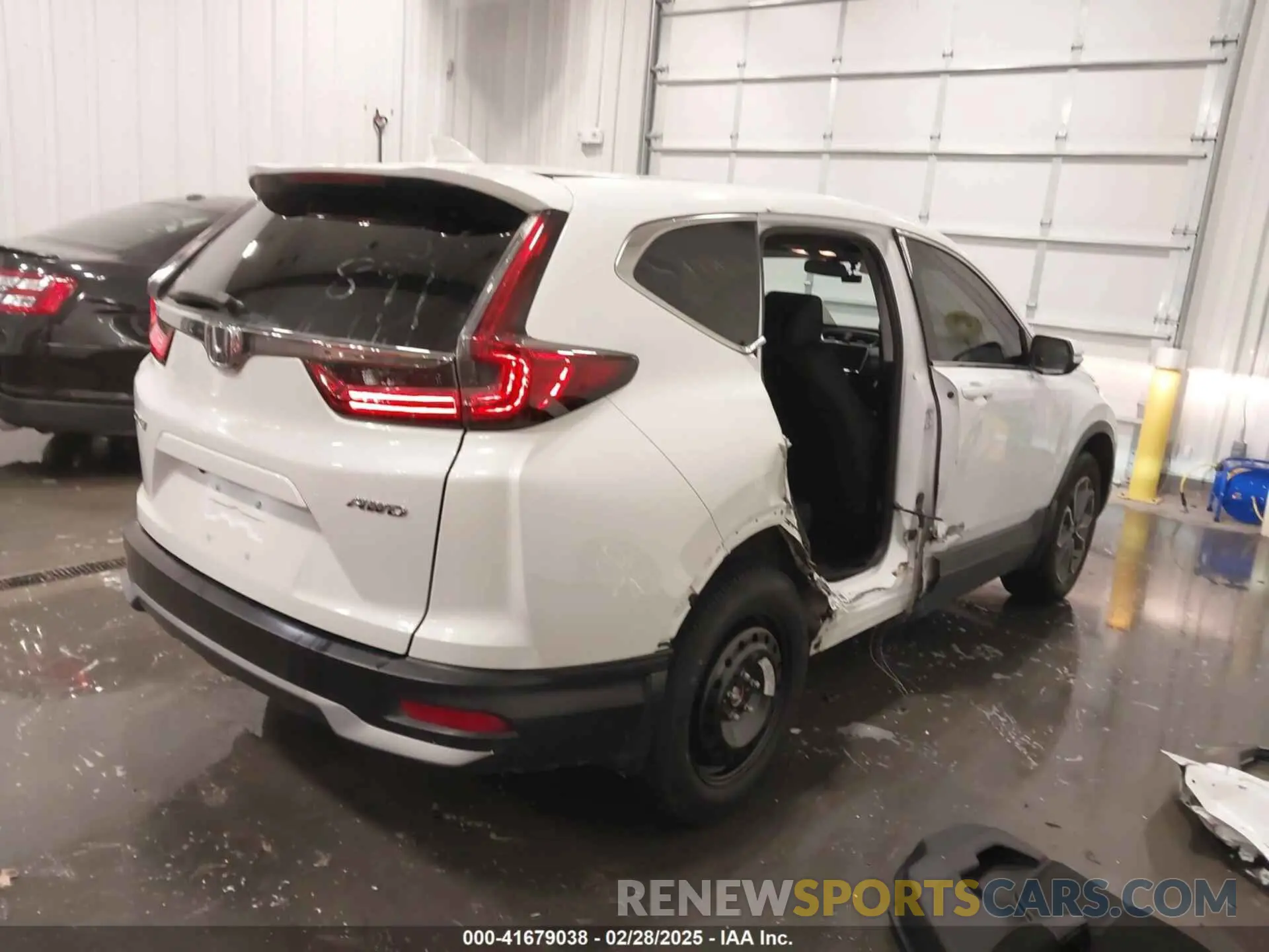 4 Фотография поврежденного автомобиля 7FARW2H56ME011114 HONDA CR-V 2021