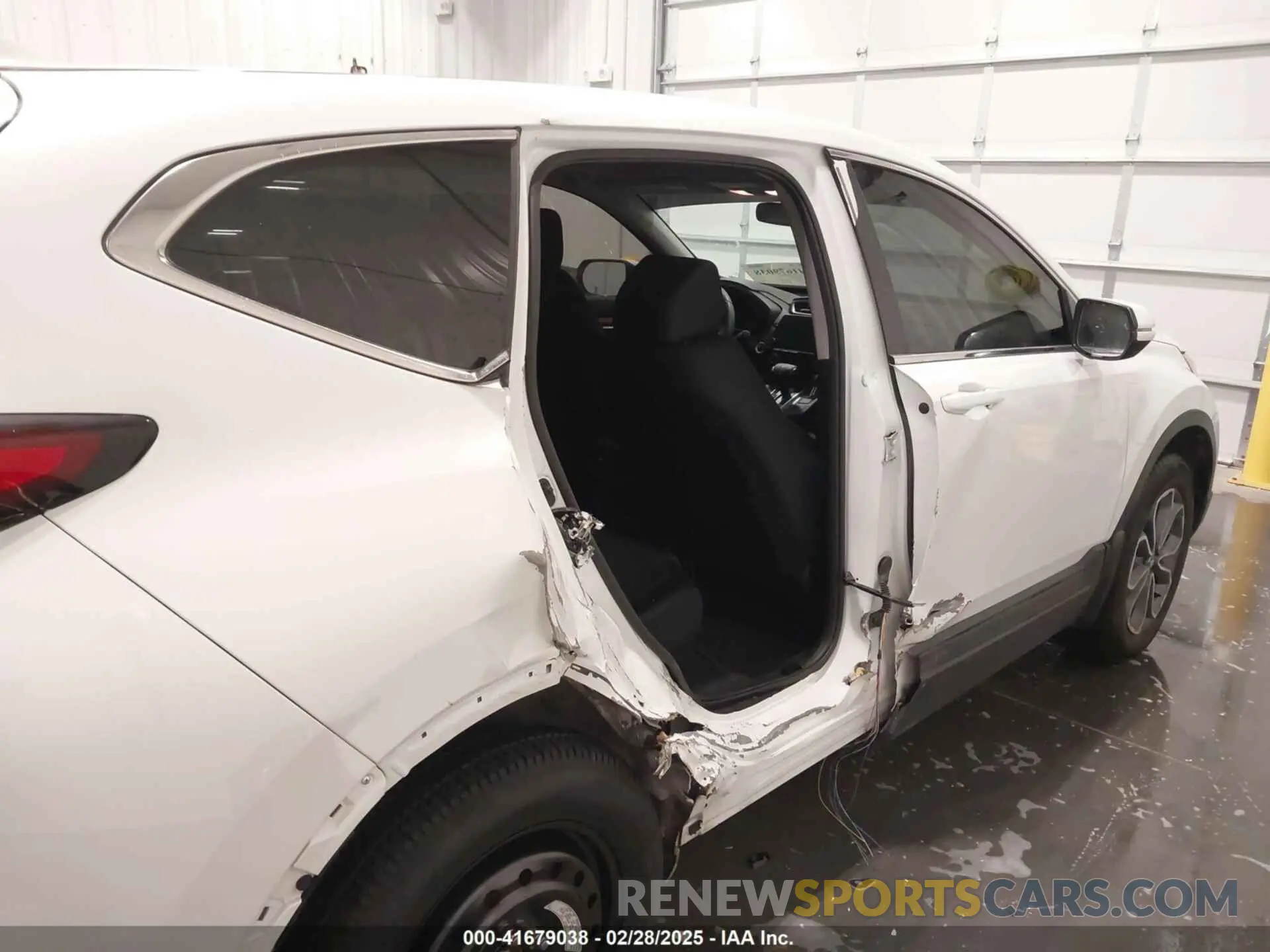 6 Фотография поврежденного автомобиля 7FARW2H56ME011114 HONDA CR-V 2021