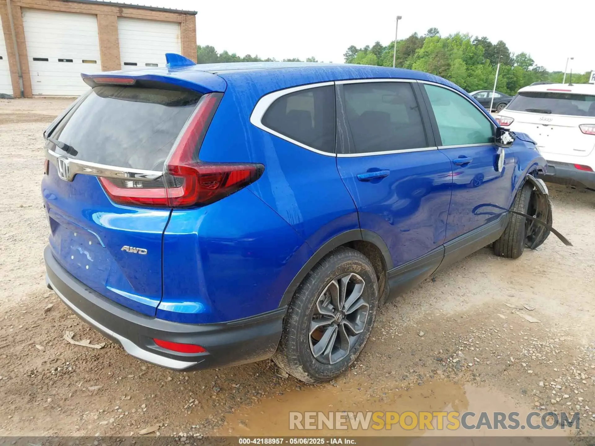 4 Photograph of a damaged car 7FARW2H82ME006776 HONDA CR-V 2021