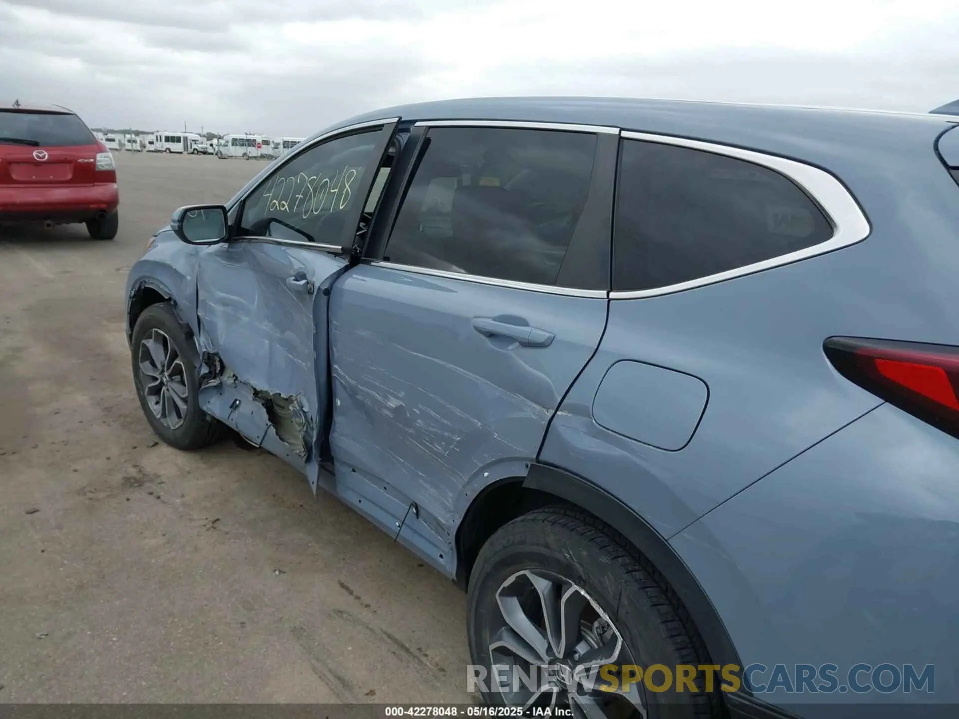 17 Фотография поврежденного автомобиля 7FARW2H85ME035060 HONDA CR-V 2021