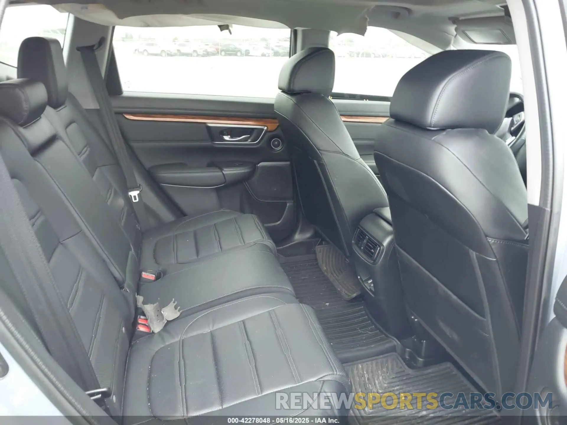 8 Фотография поврежденного автомобиля 7FARW2H85ME035060 HONDA CR-V 2021