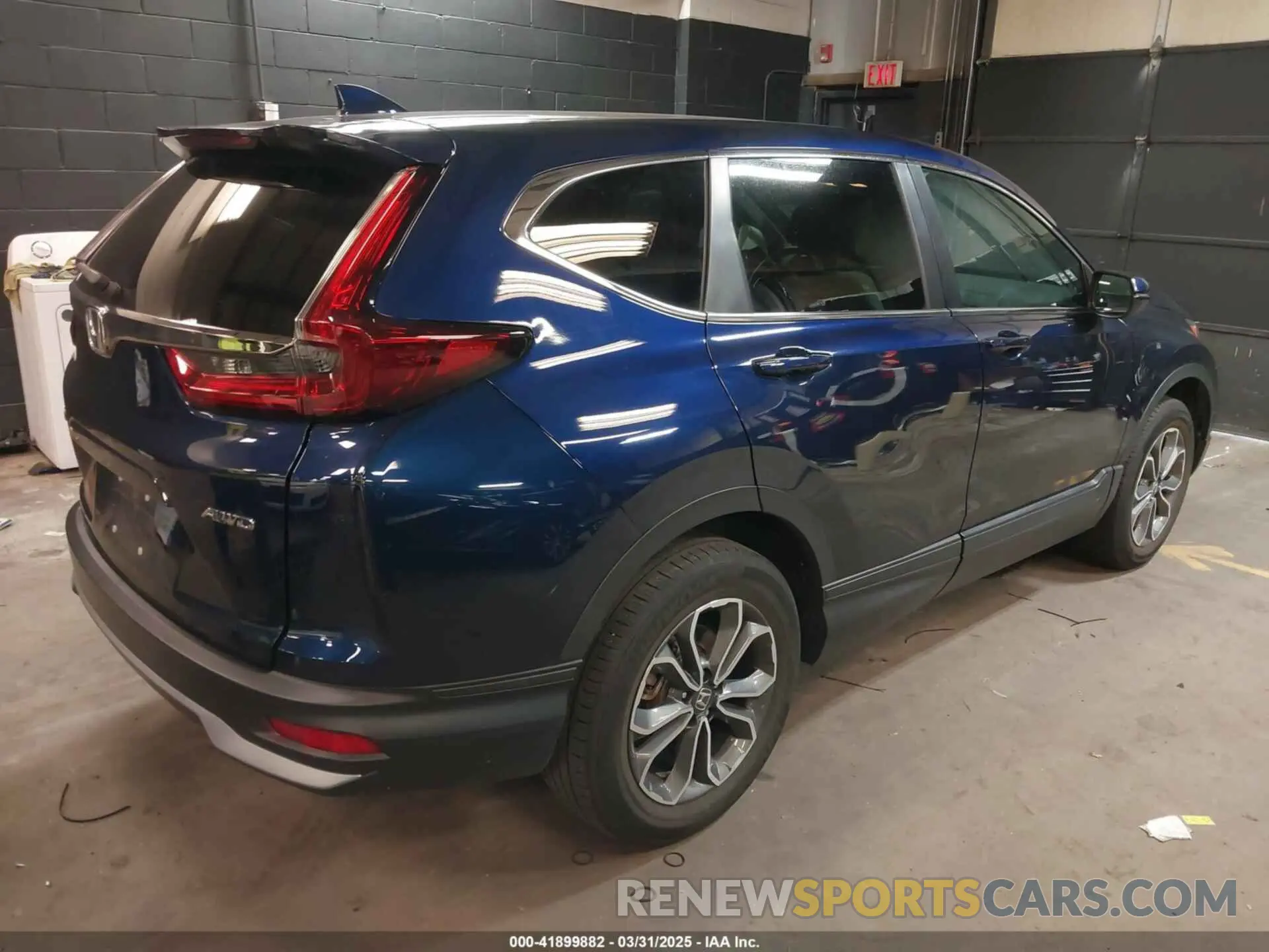 4 Photograph of a damaged car 2HKRW2H51NH649298 HONDA CR-V 2022