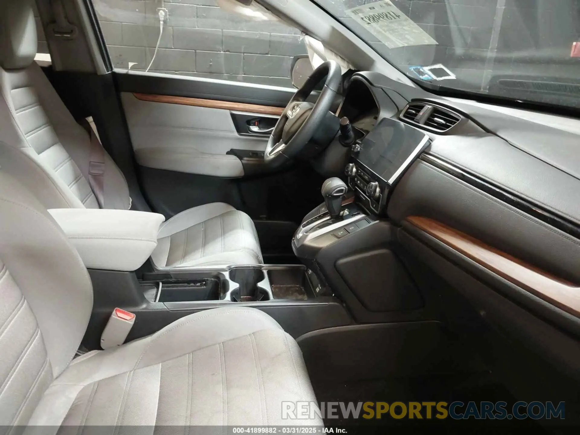 5 Photograph of a damaged car 2HKRW2H51NH649298 HONDA CR-V 2022
