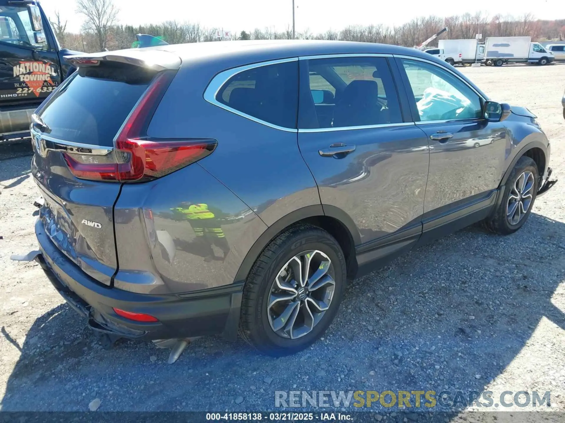 4 Photograph of a damaged car 2HKRW2H52NH611255 HONDA CR-V 2022