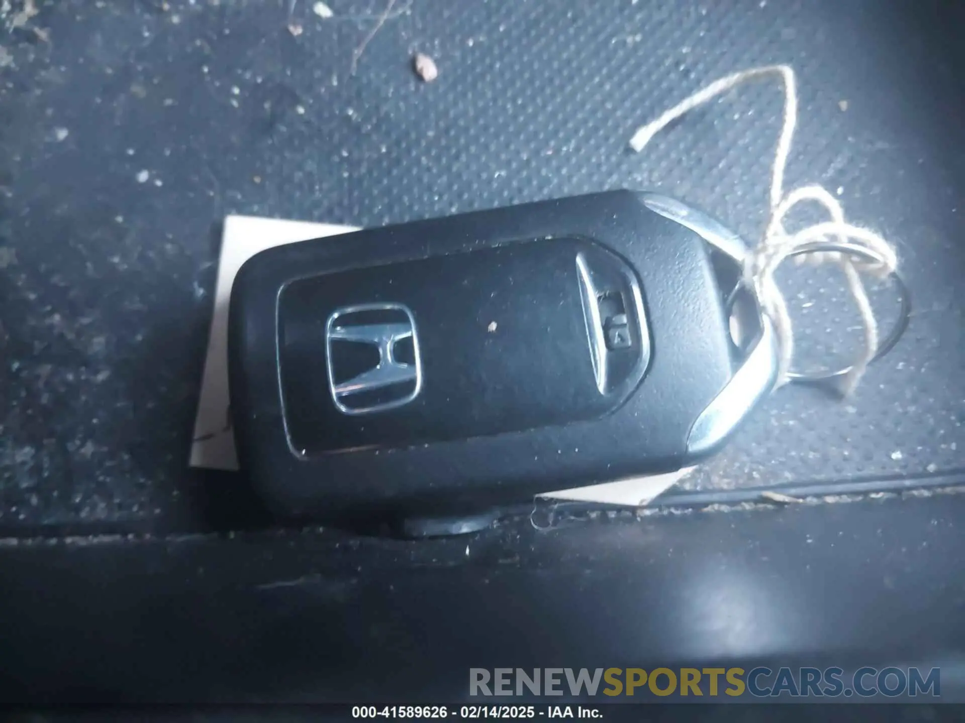 11 Photograph of a damaged car 2HKRW2H55NH606843 HONDA CR-V 2022