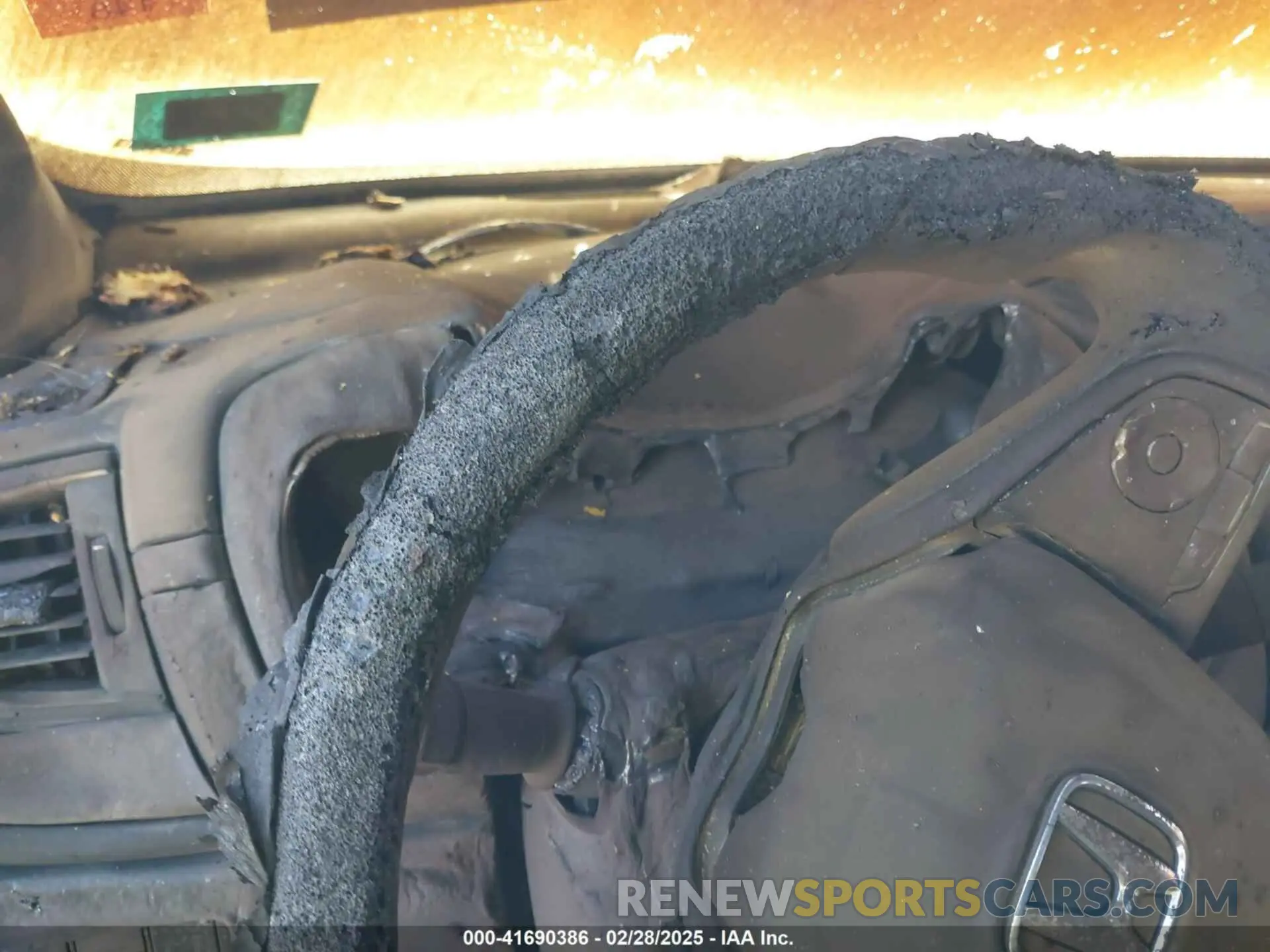 15 Photograph of a damaged car 2HKRW2H56NH639110 HONDA CR-V 2022