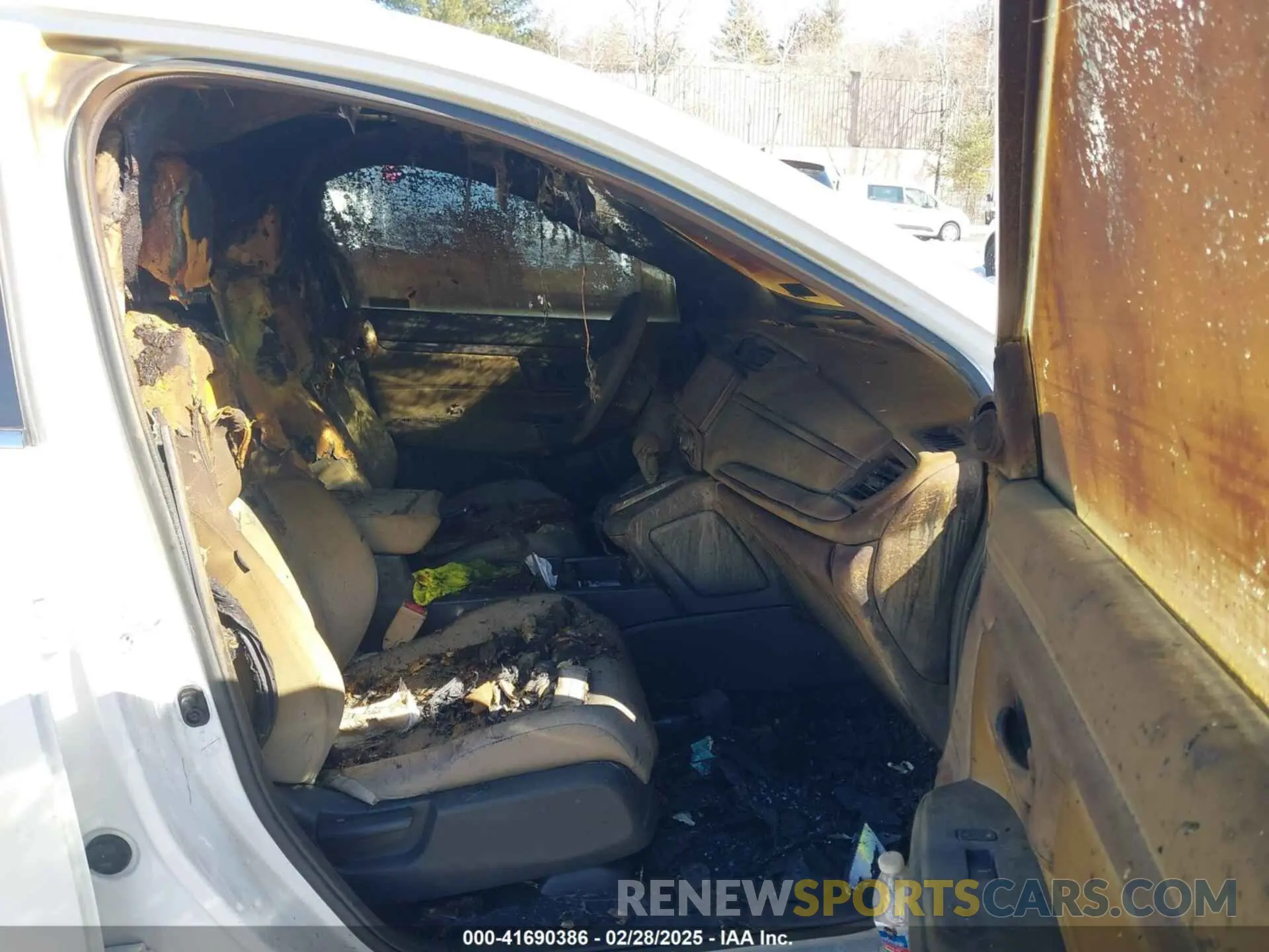 5 Photograph of a damaged car 2HKRW2H56NH639110 HONDA CR-V 2022