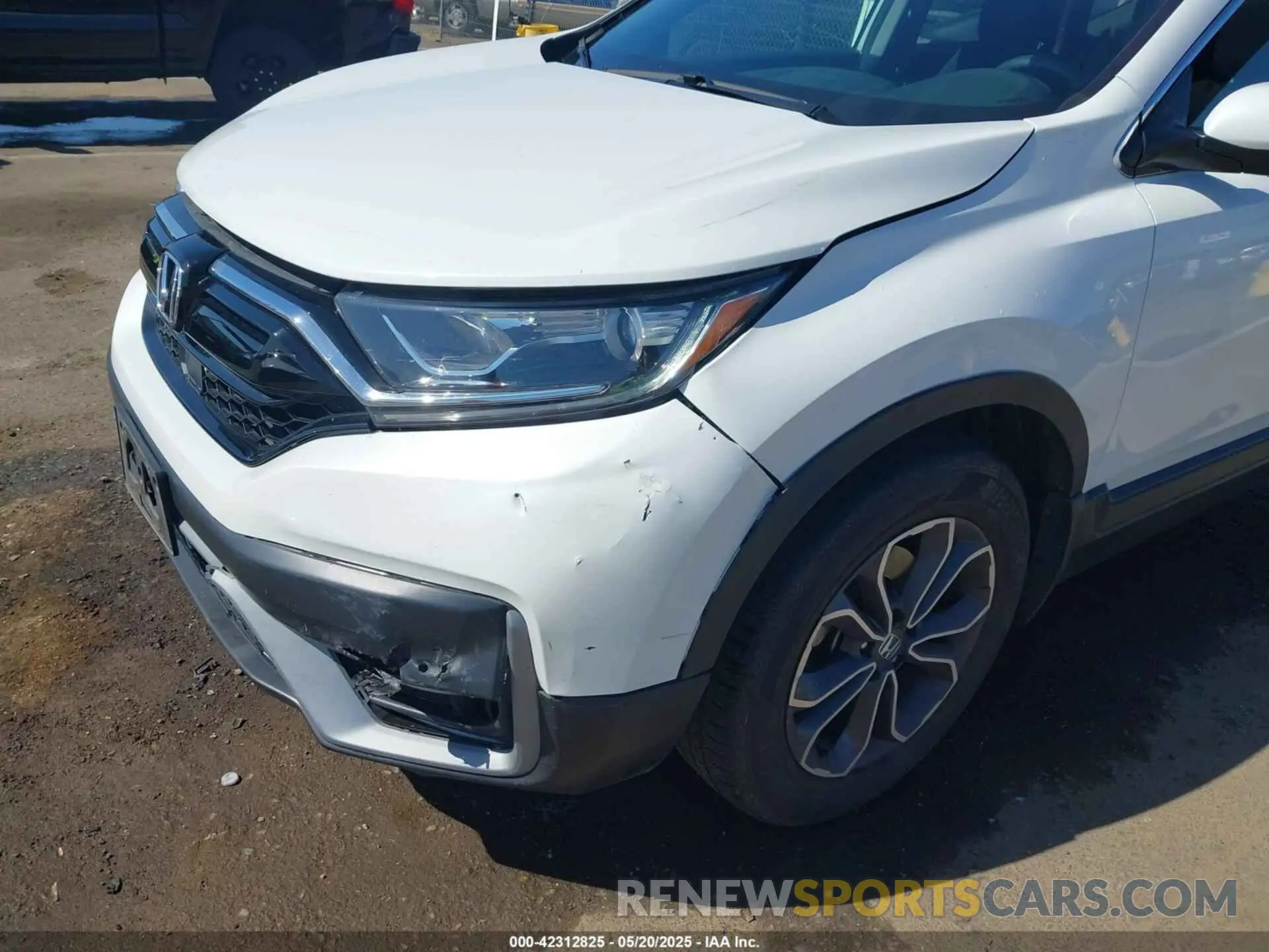 6 Photograph of a damaged car 2HKRW2H56NH664881 HONDA CR-V 2022