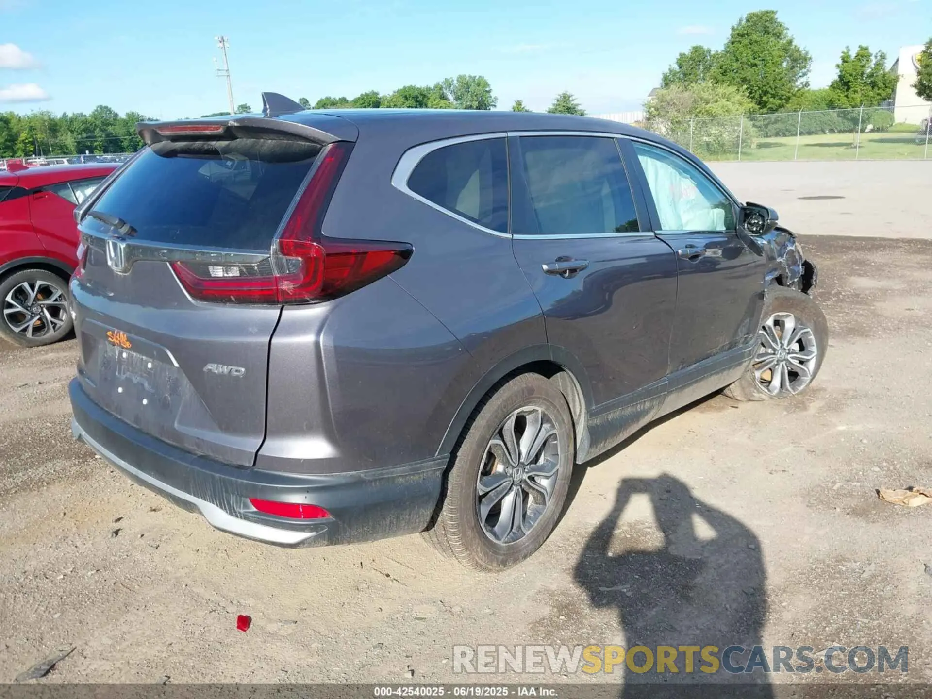 4 Photograph of a damaged car 2HKRW2H5XNH628708 HONDA CR-V 2022