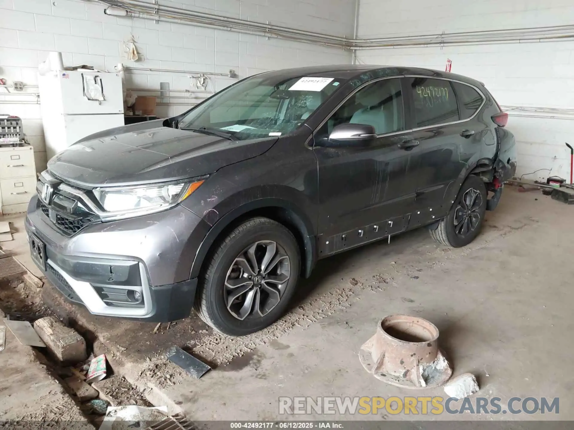 2 Photograph of a damaged car 2HKRW2H82NH635131 HONDA CR-V 2022